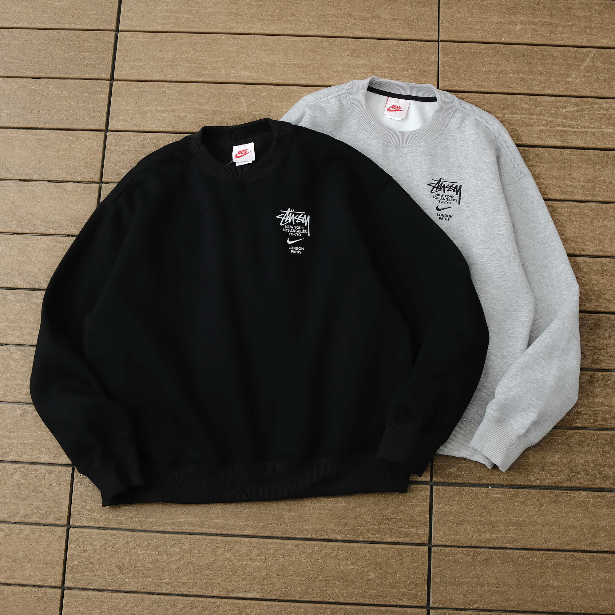 NIKE SWEATER