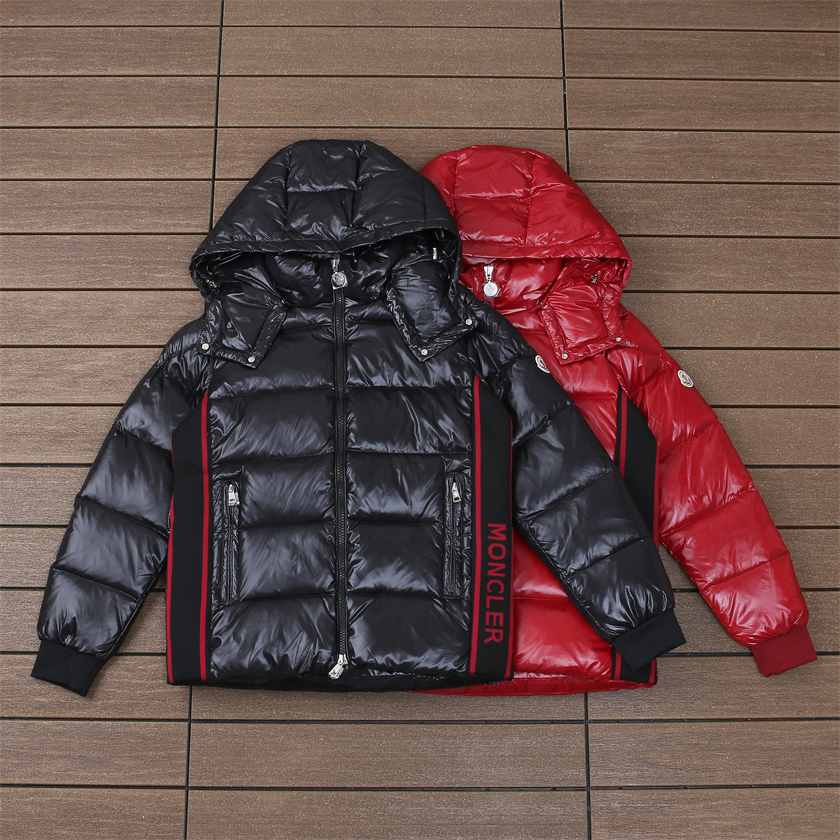 MONCLER DOWN JACKET