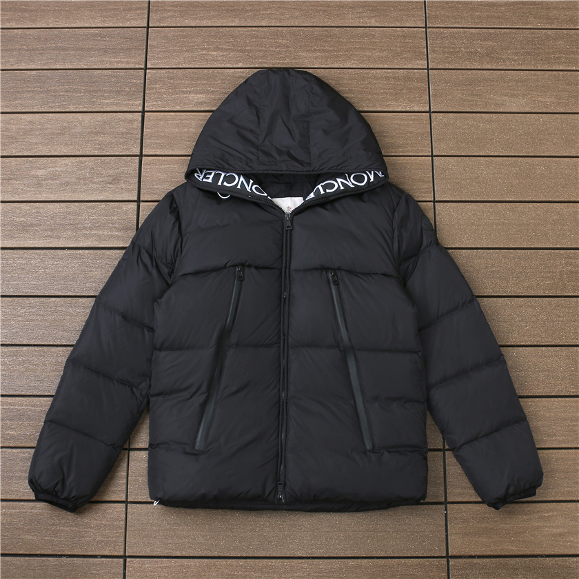 MONCLER DOWN JACKET