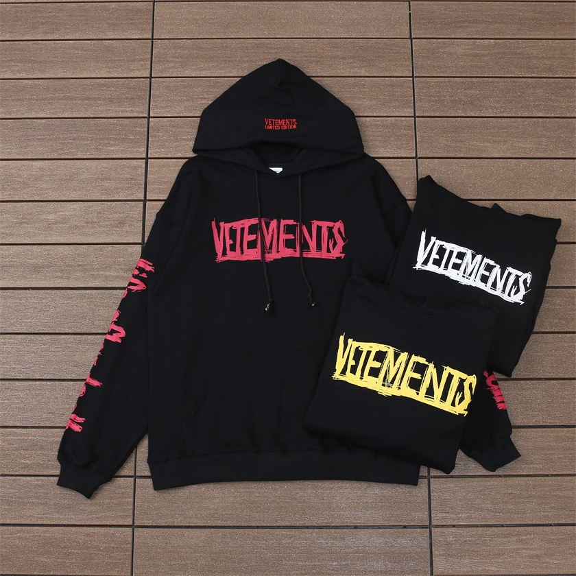VETEMENTS HOODIE
