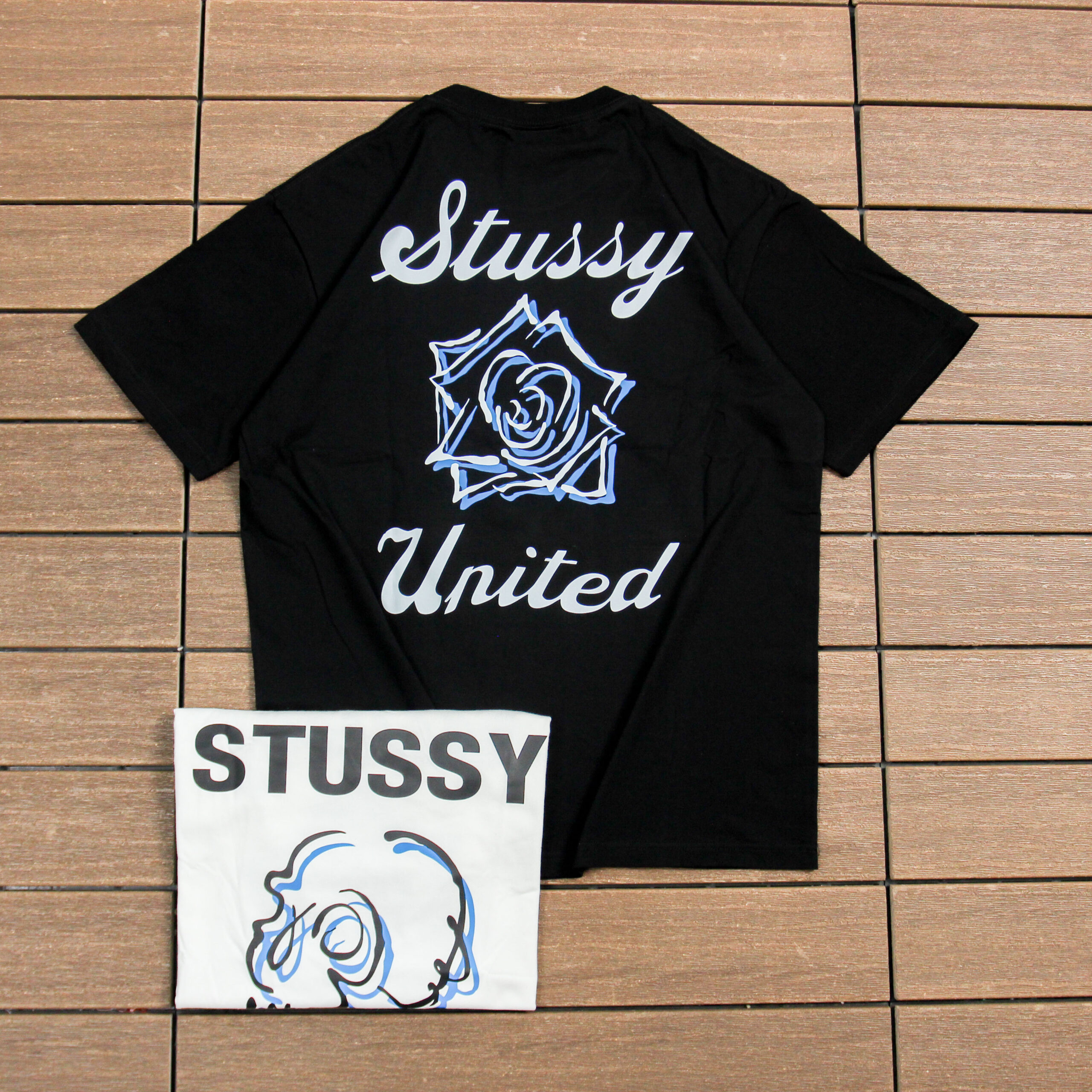 STUSSY T-SHIRT