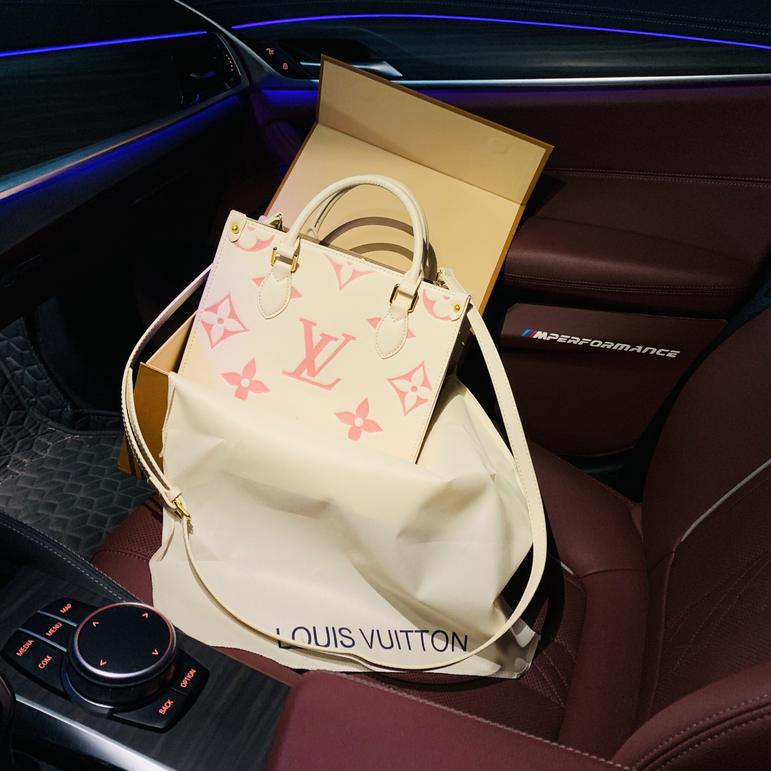 LV BAG