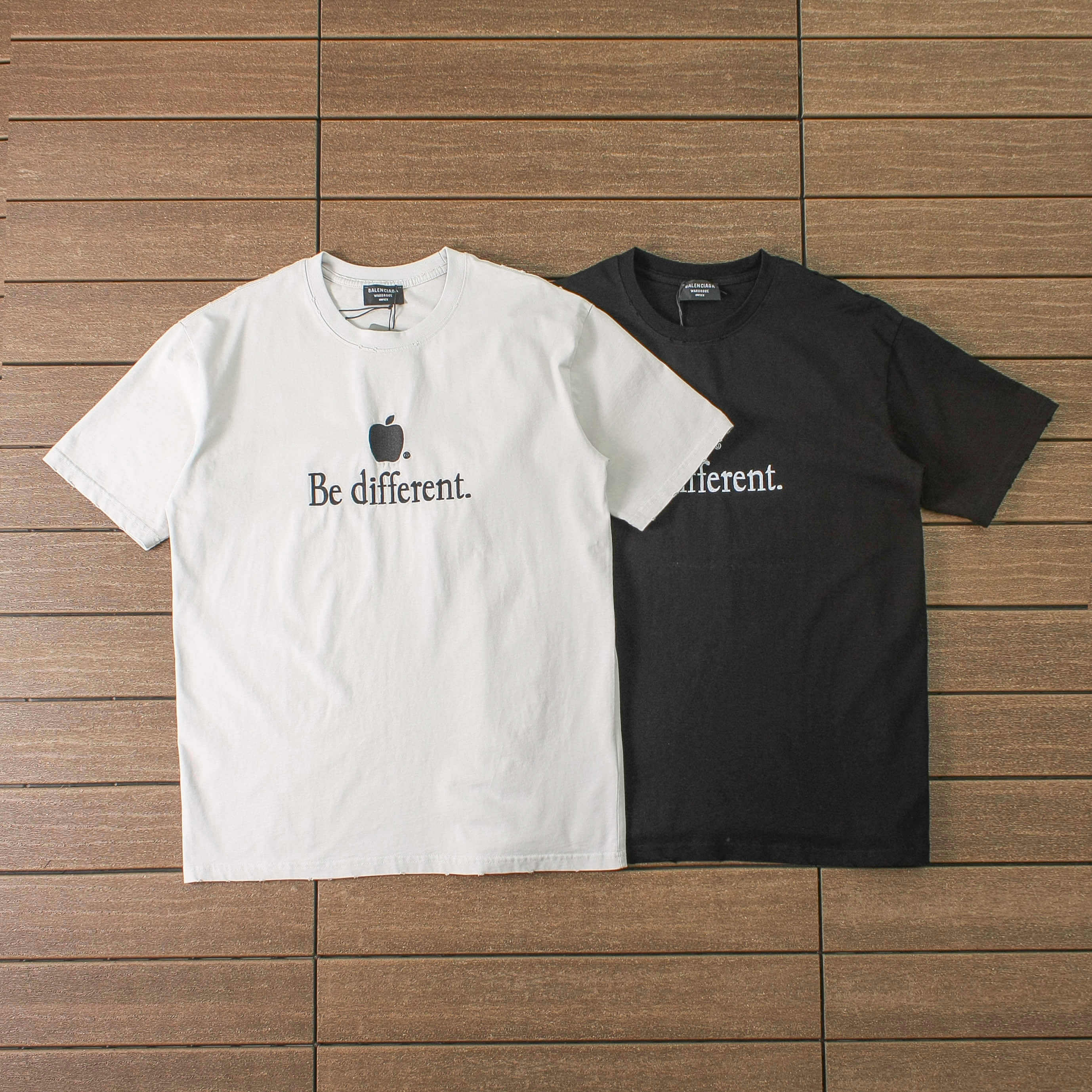 BALENCIAGA T-shirt