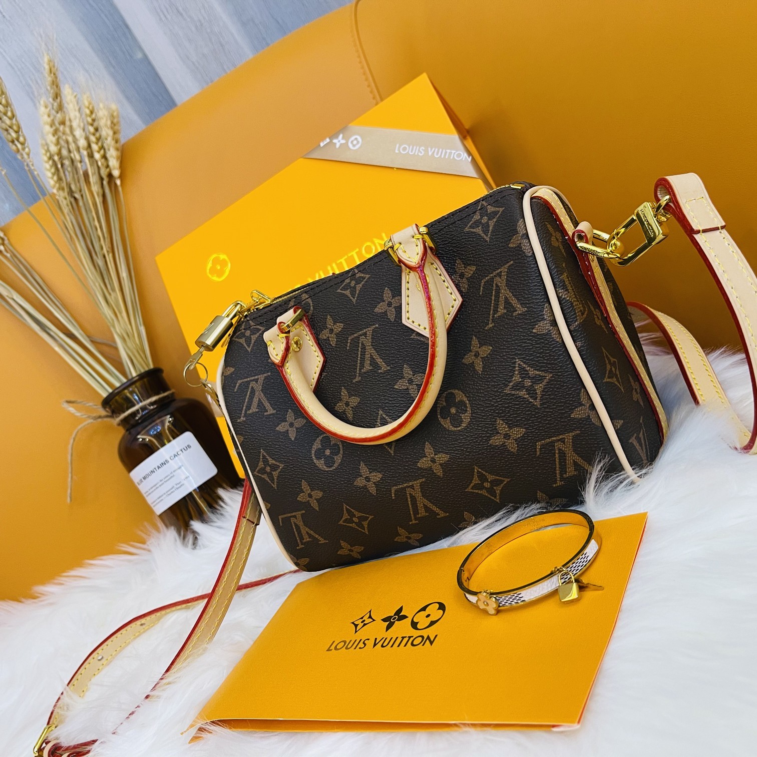 LV BAG