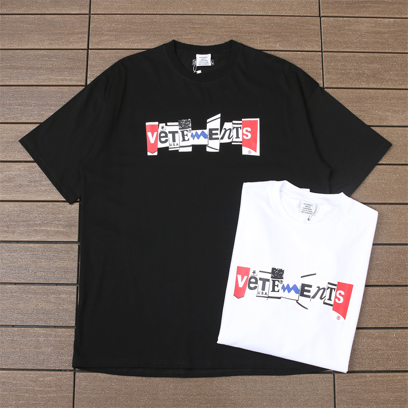 VETEMENTS T-SHIRT