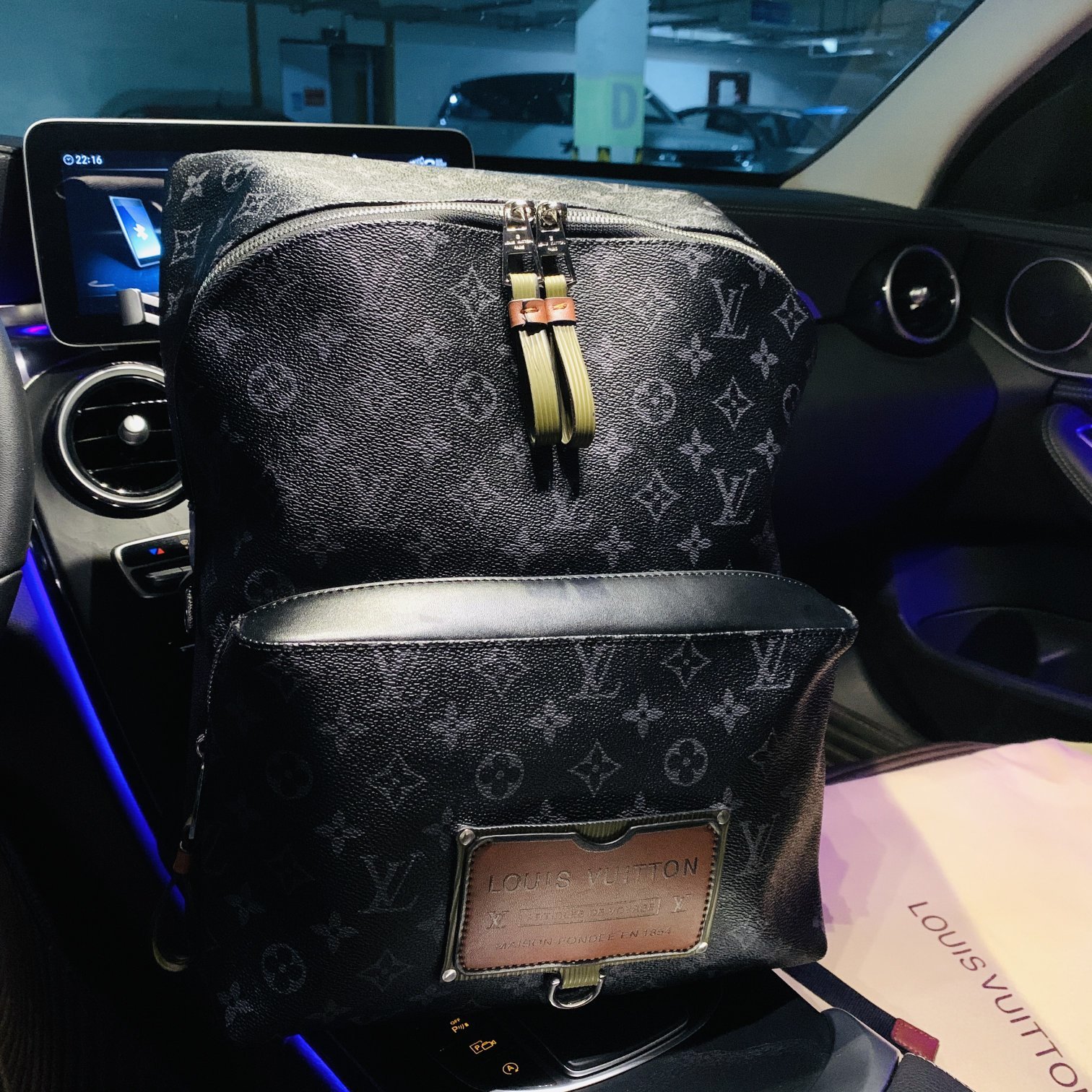 LV BAG
