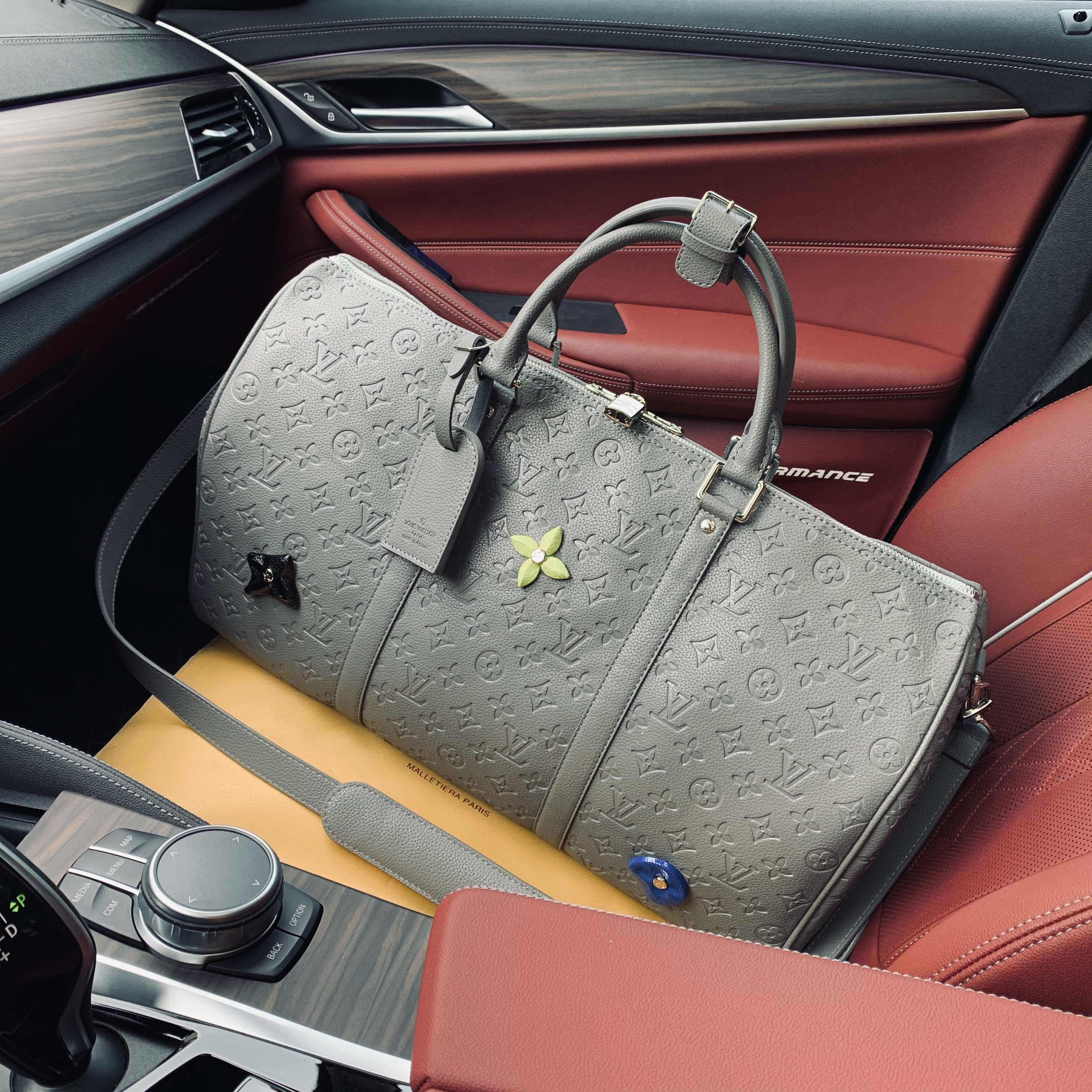 LV BAG