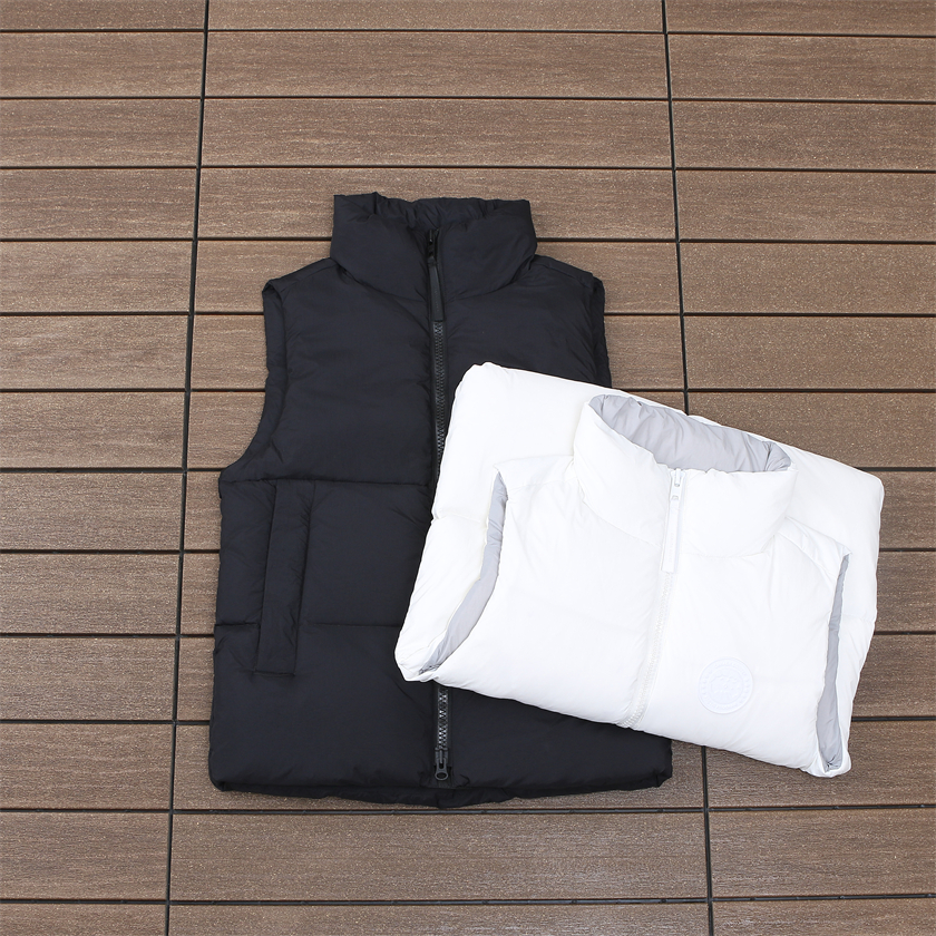 CANADA GOOSE DOWN JACKET