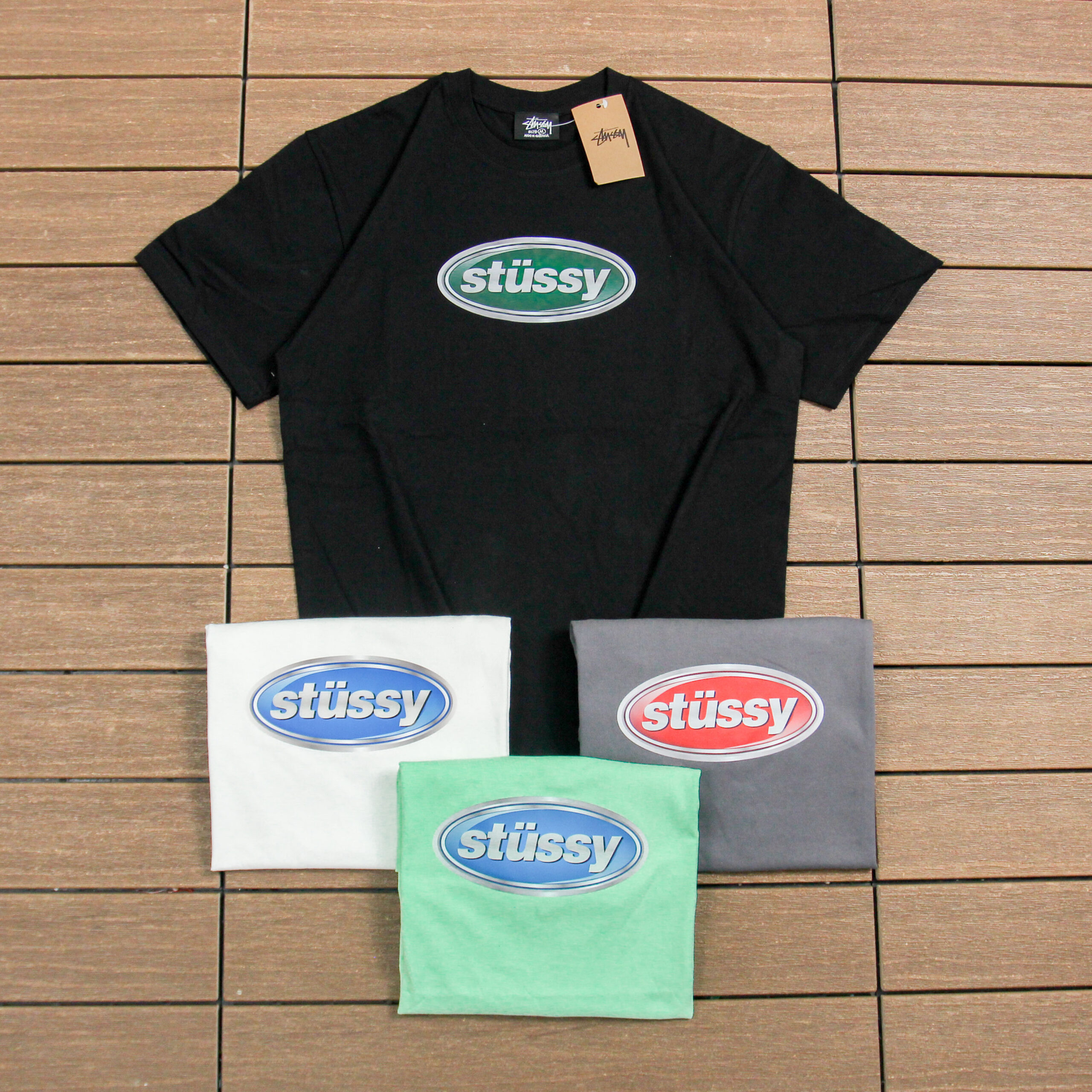 STUSSY T-SHIRT
