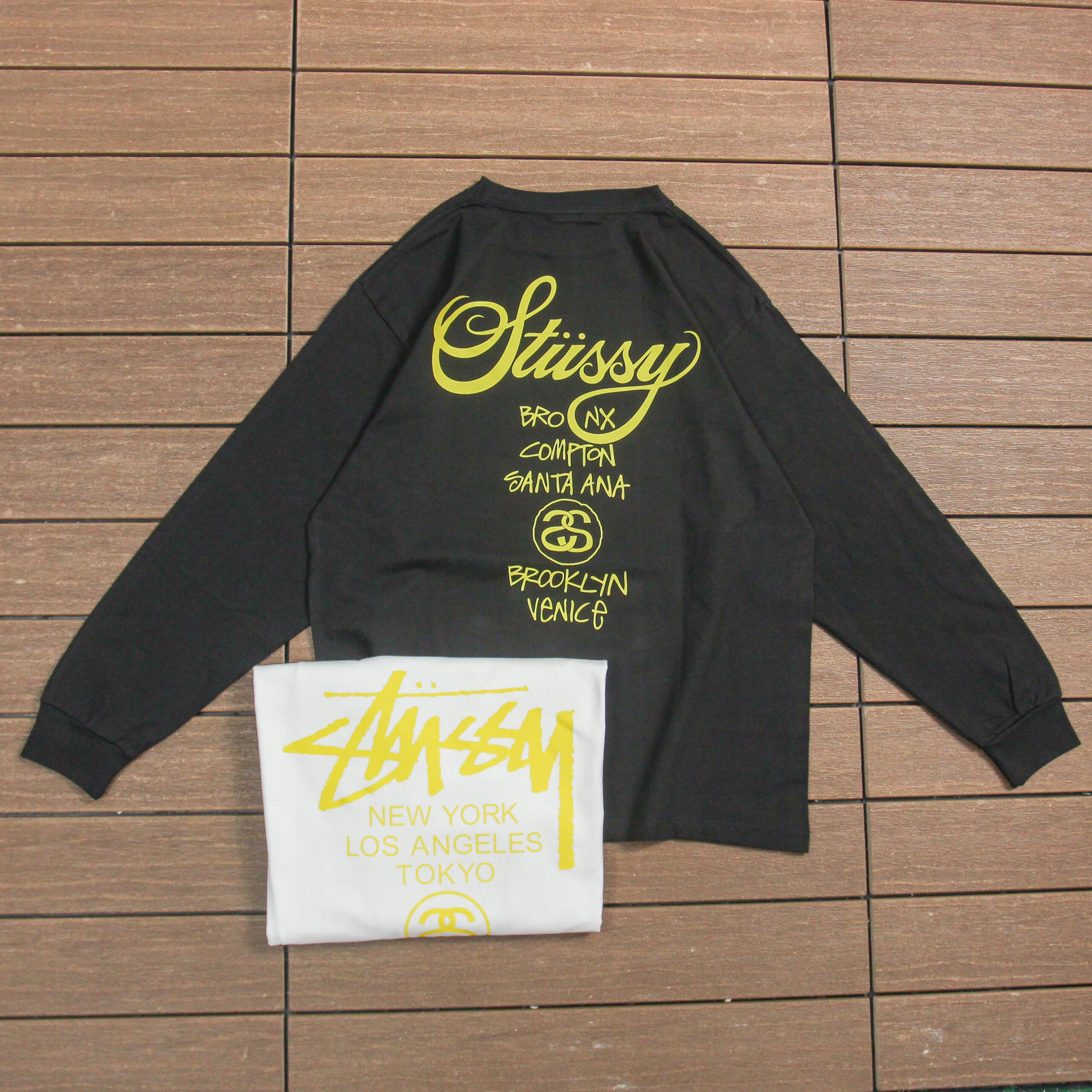 STUSSY T-SHIRT