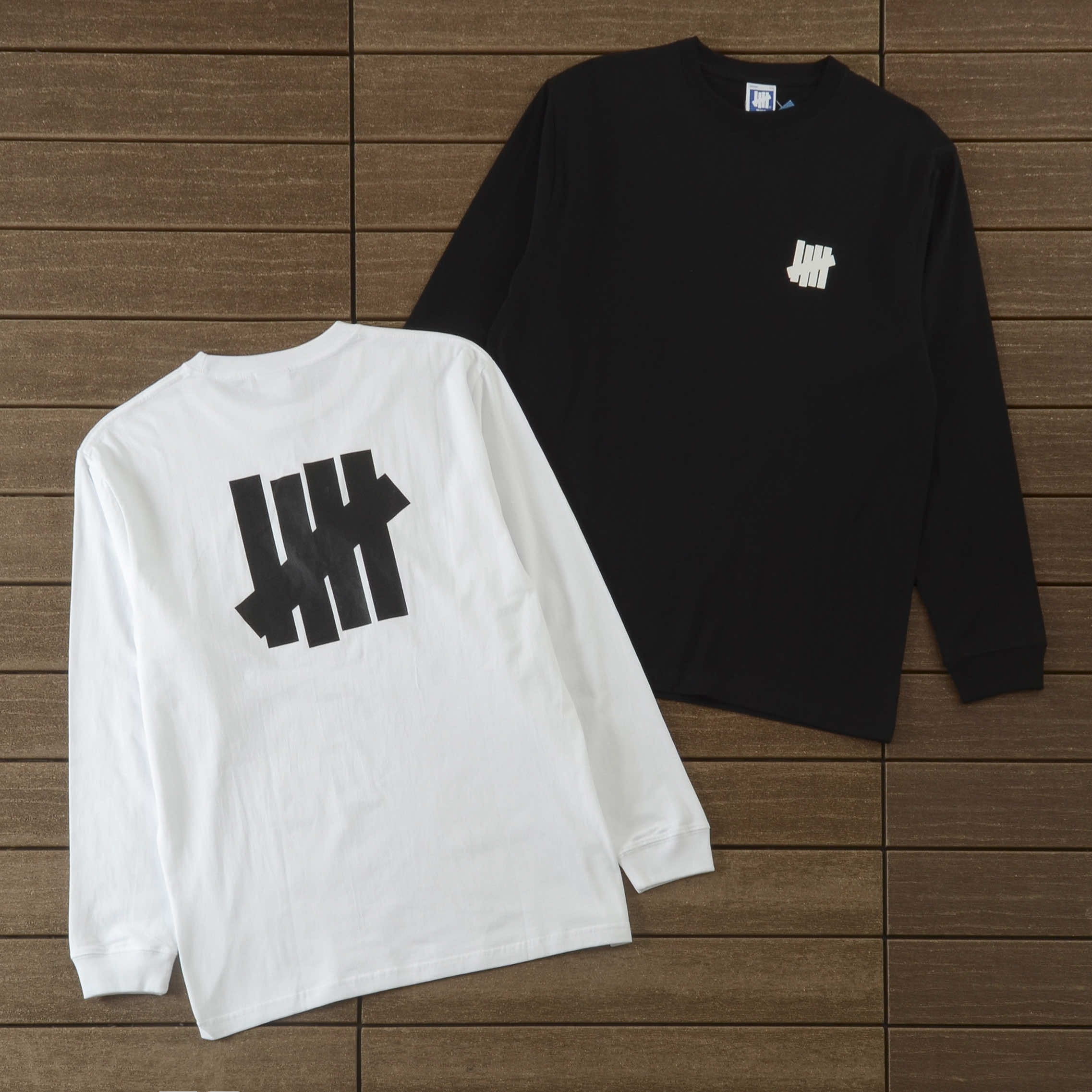 UNDEFEATED SWEATER
