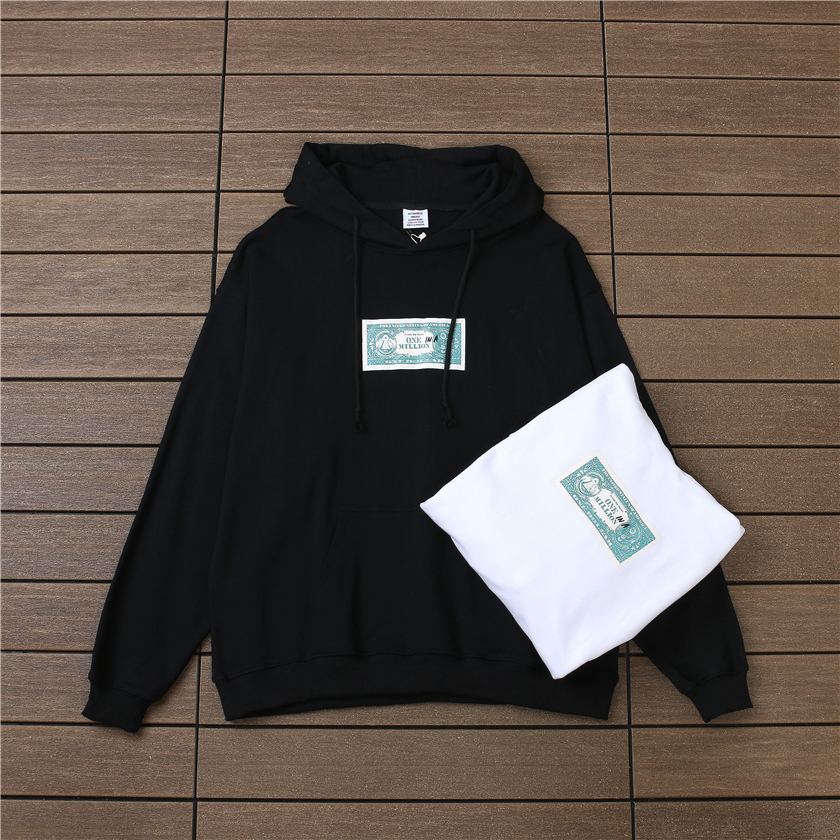 VETEMENTS HOODIE