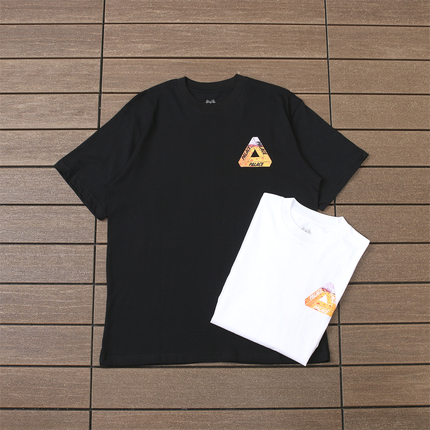 PALACE T-SHIRT