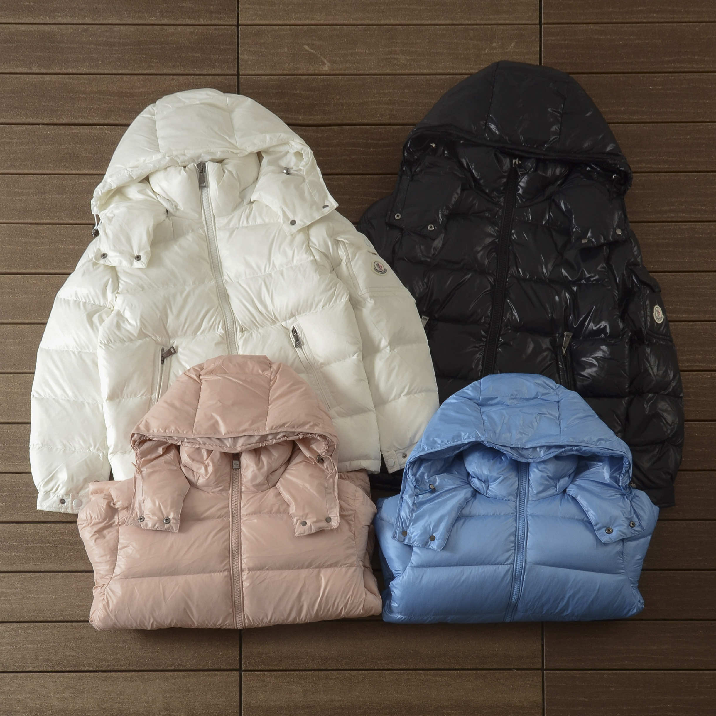 MONCLER DOWN JACKET