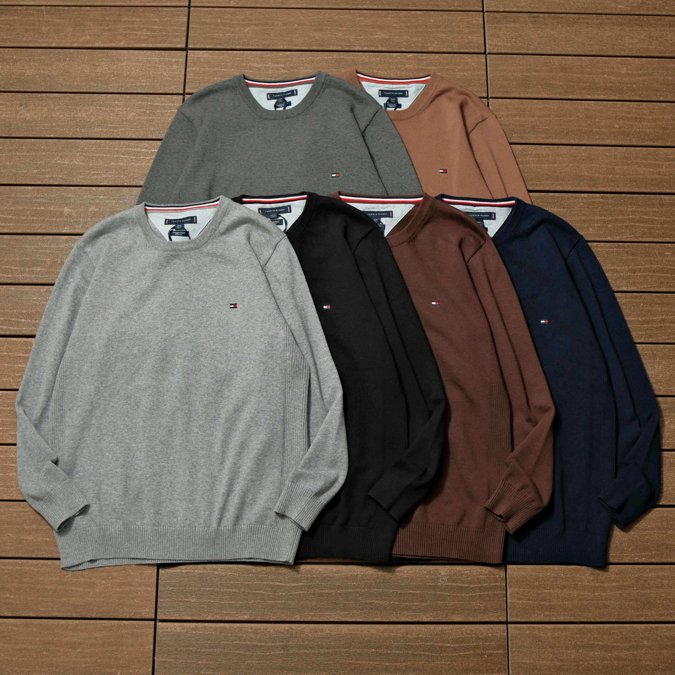 TOMMY Sweater