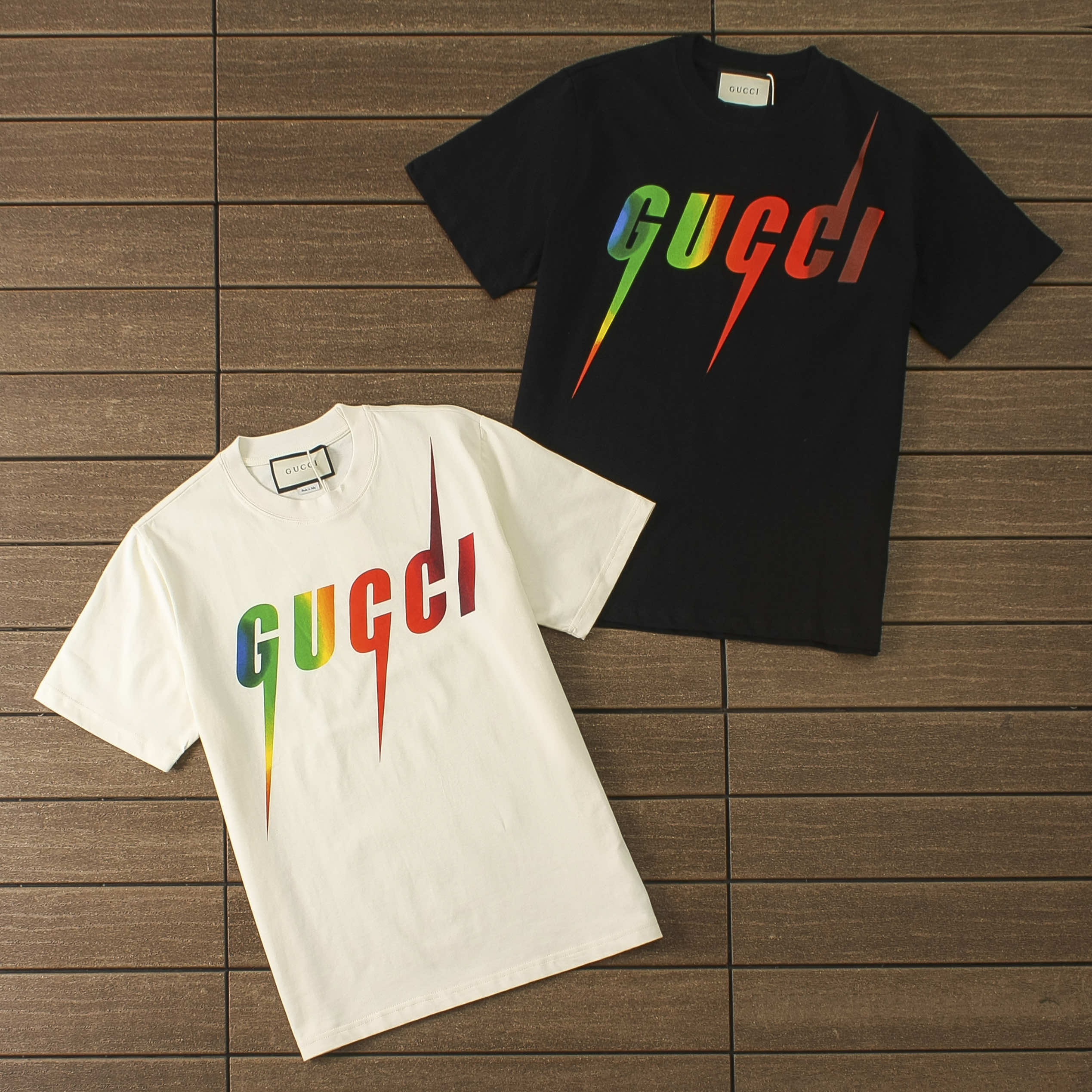 GUCCI T-shirt