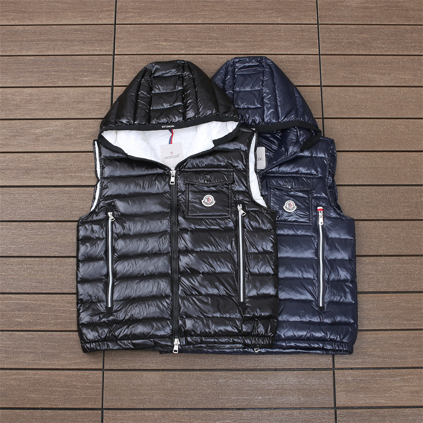 MONCLER DOWN JACKET