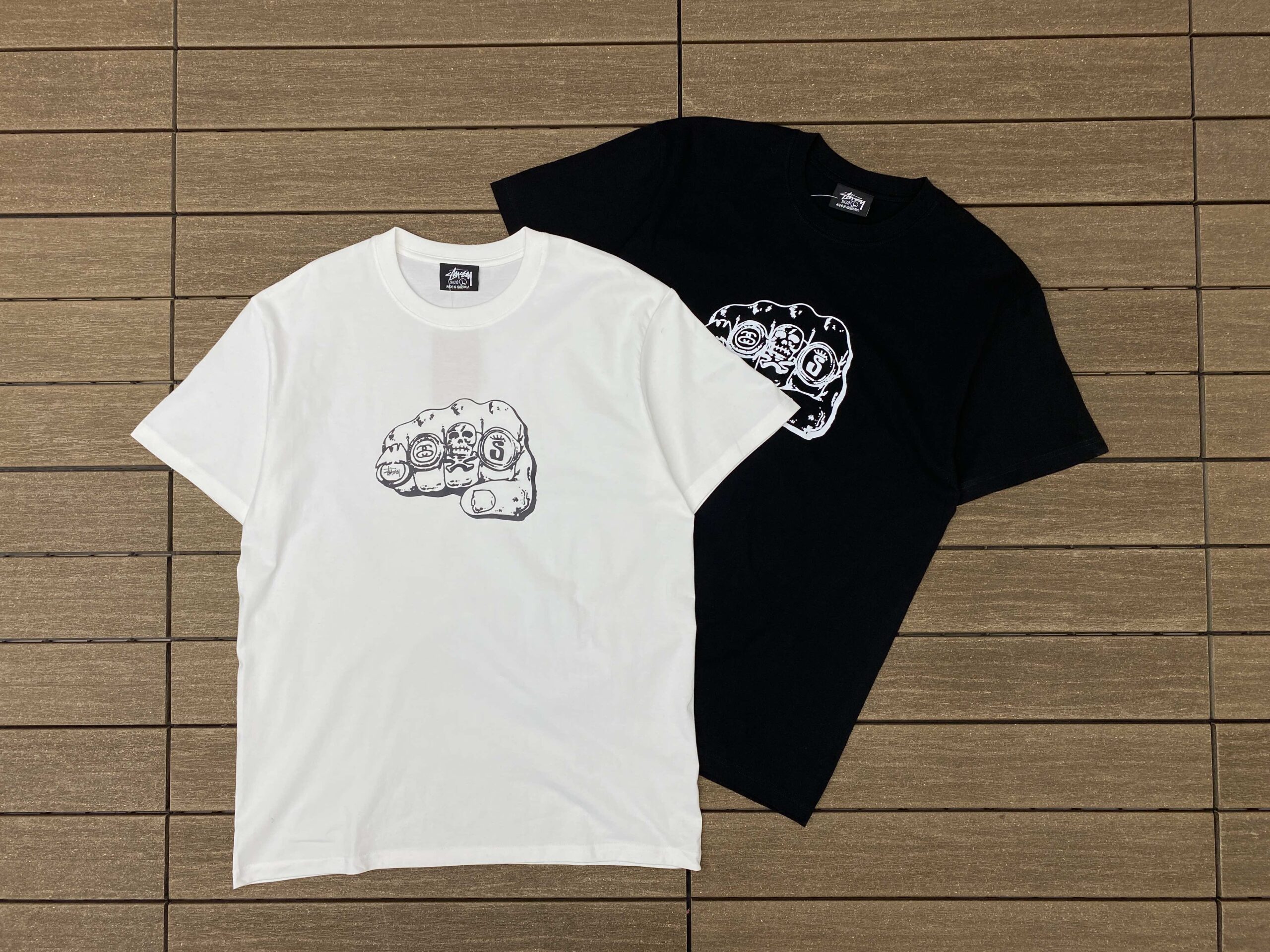STUSSY T-SHIRT