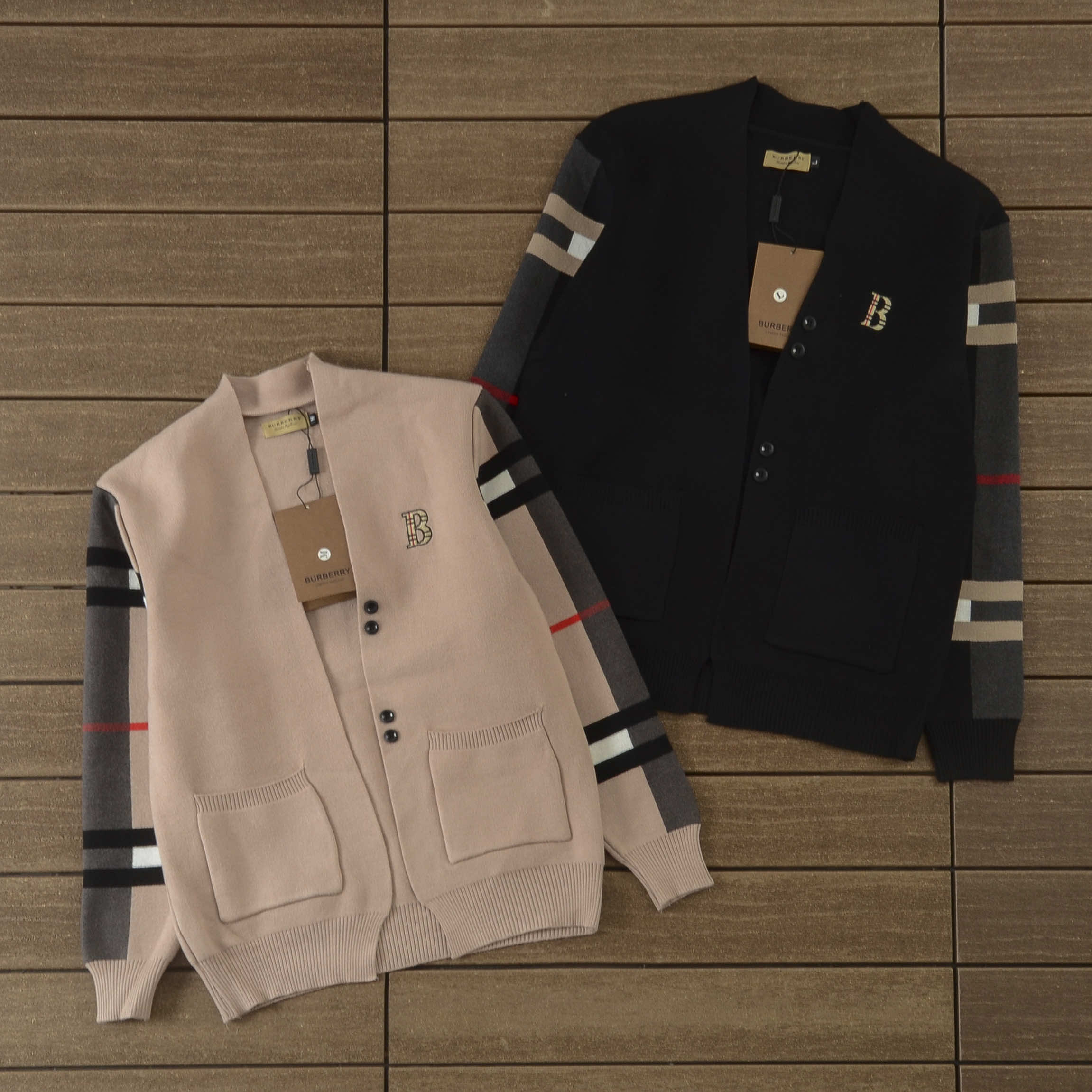 BURBERRY SWEATER