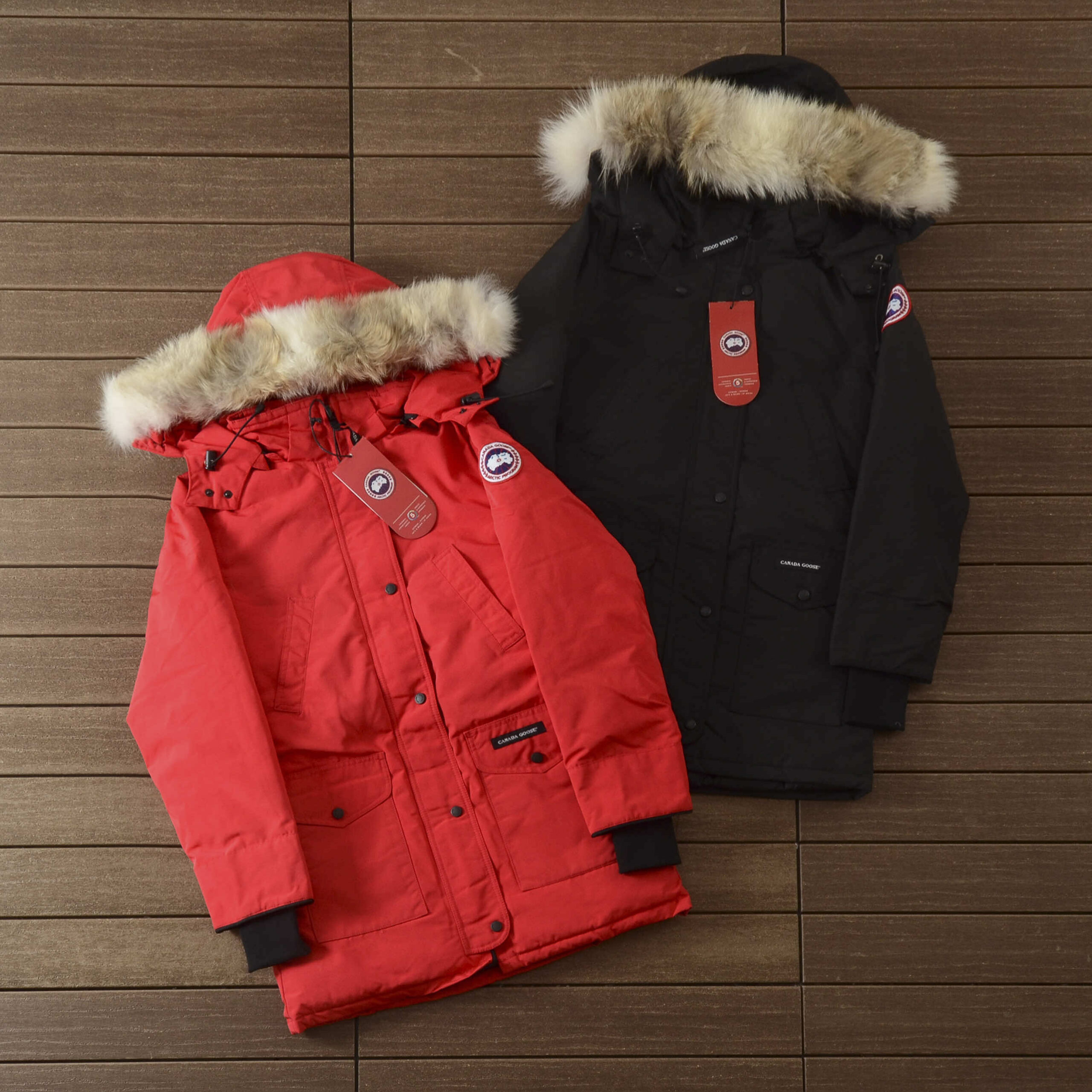 CANADA GOOSE DOWN JACKET