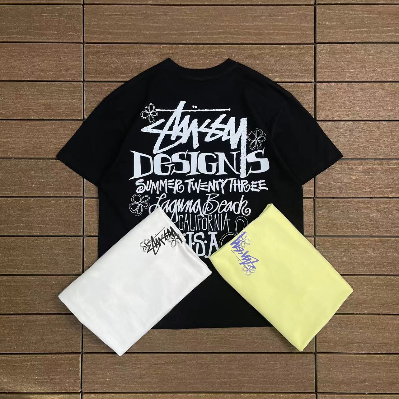 STUSSY T-SHIRT