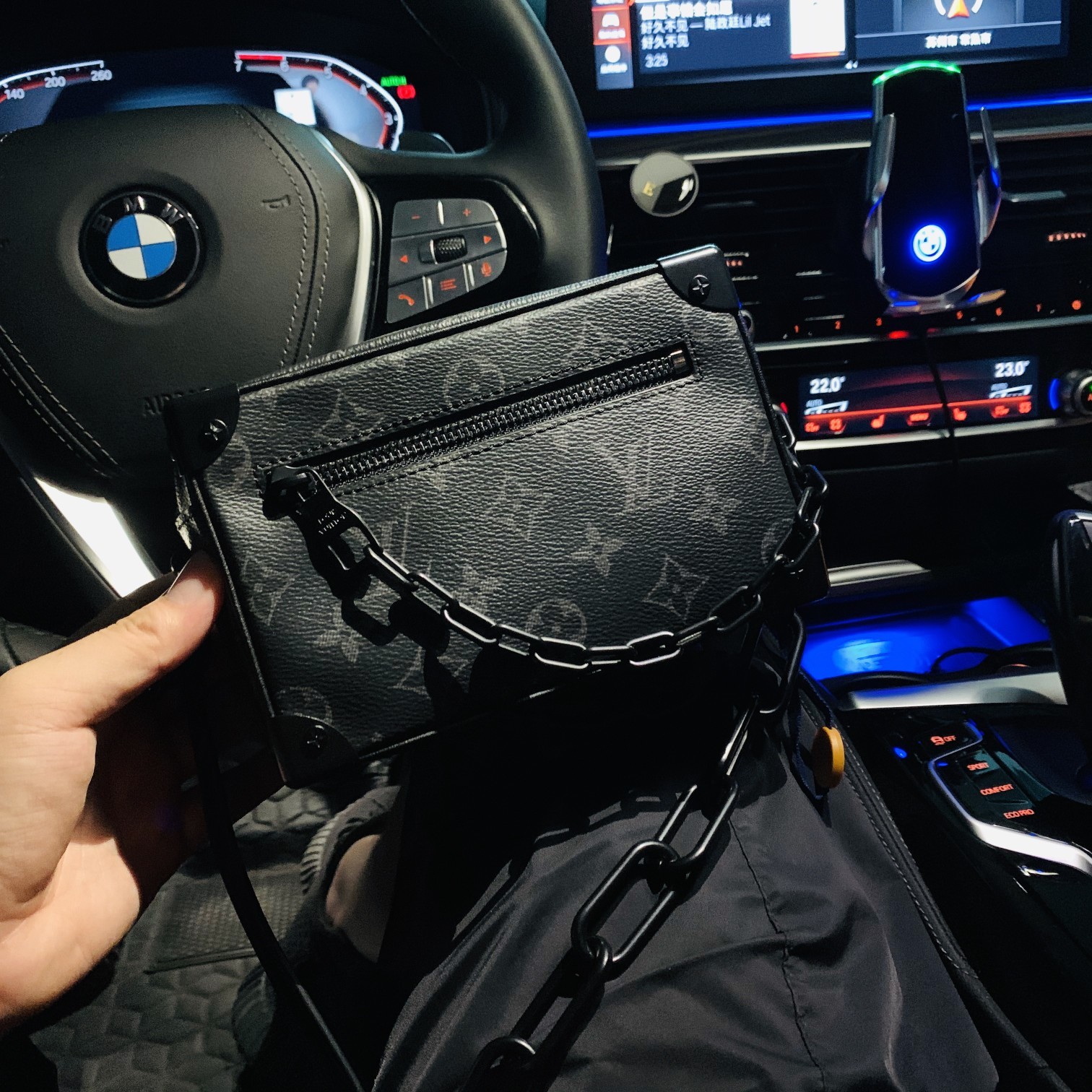 LV BAG