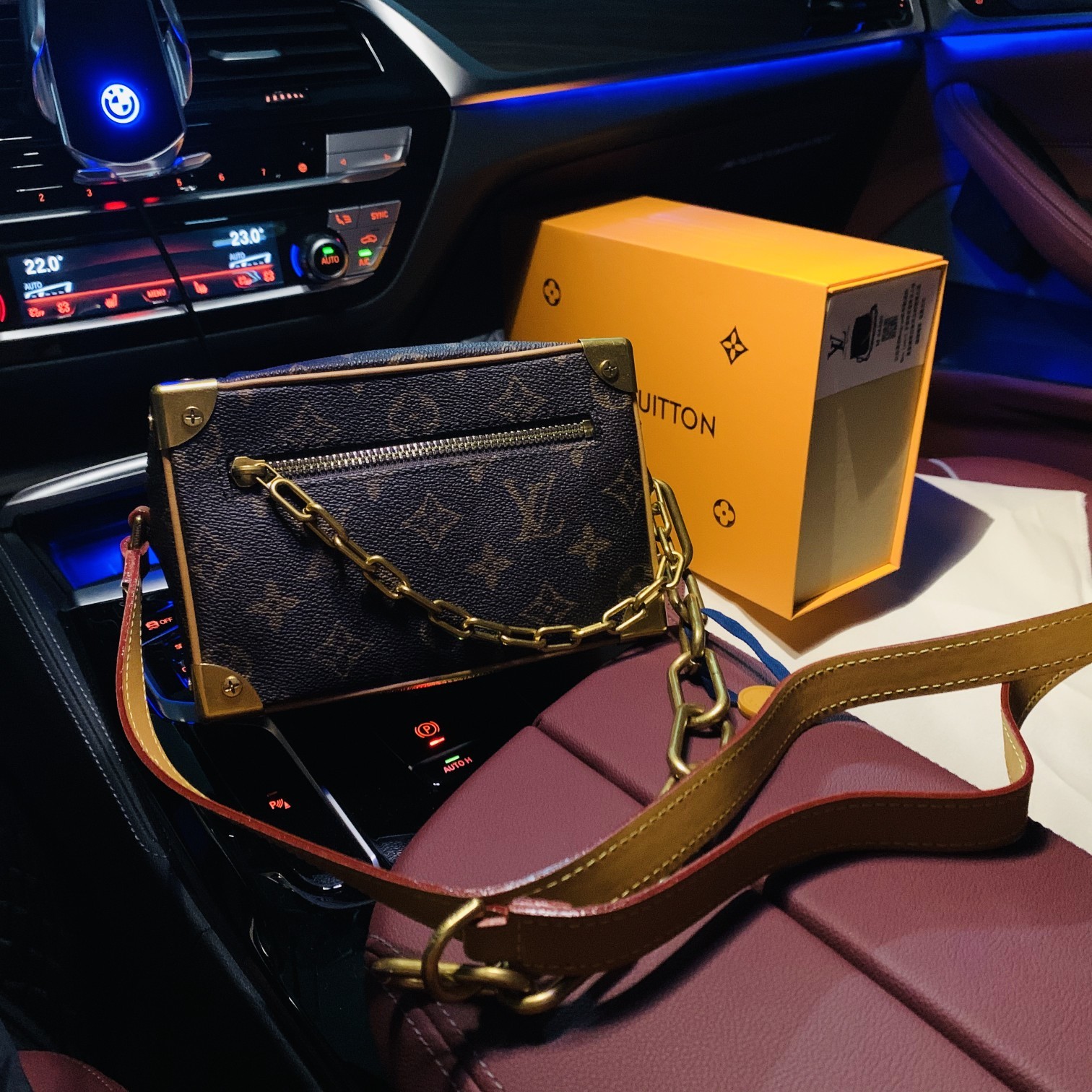 LV