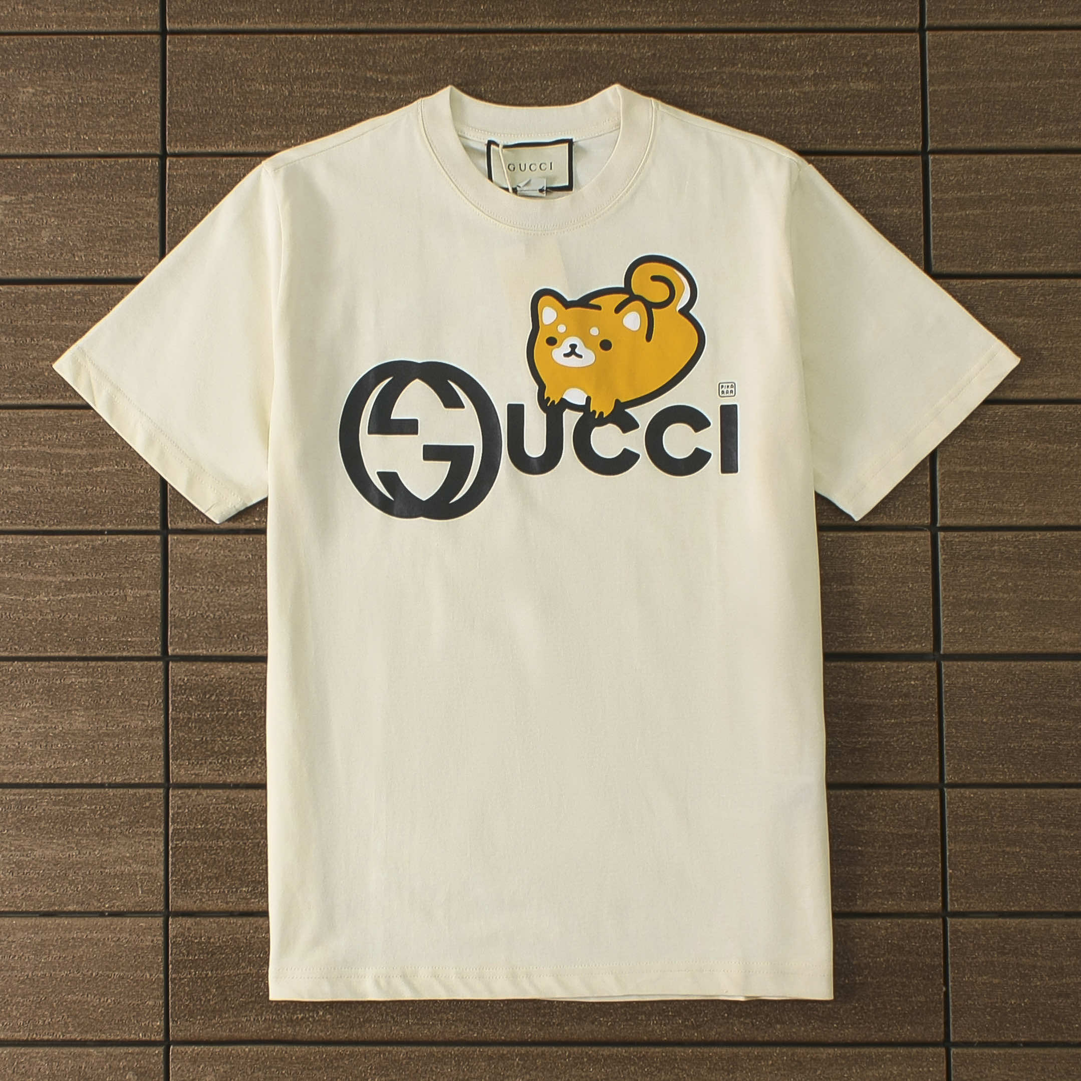 GUCCI T-shirt