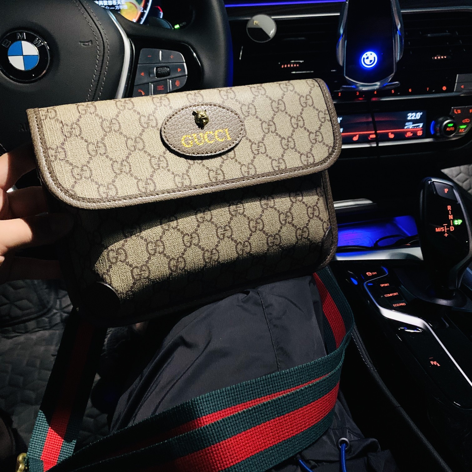 GUCCI
