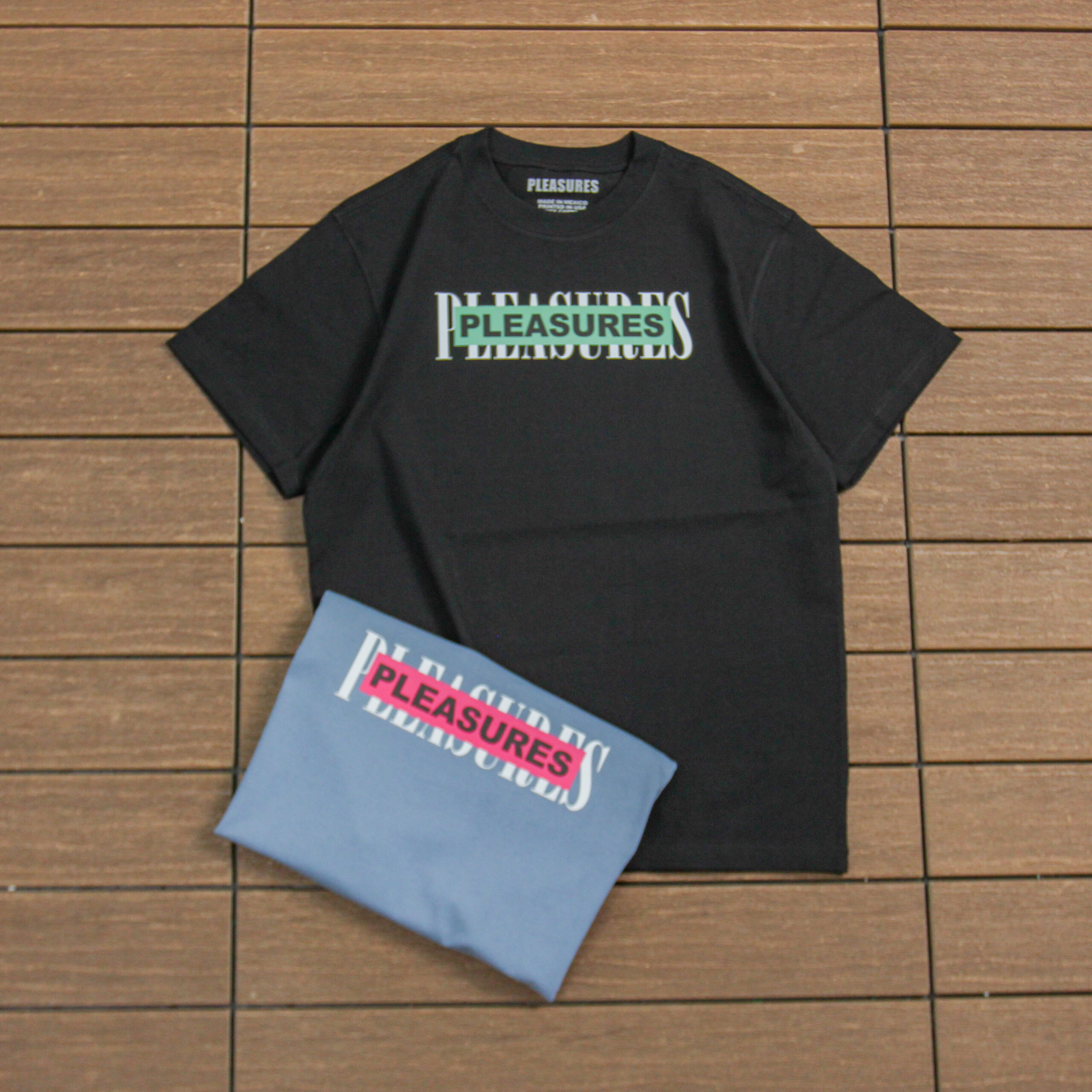 PLEASURES T-SHIRT