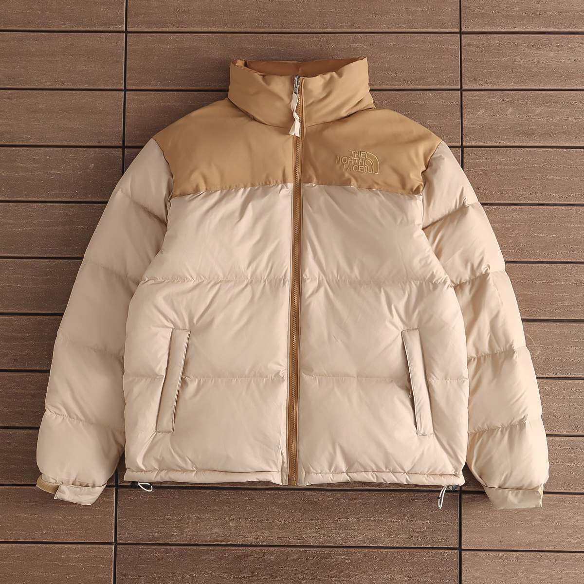 THE NORTH FACE DOWN JACKET
