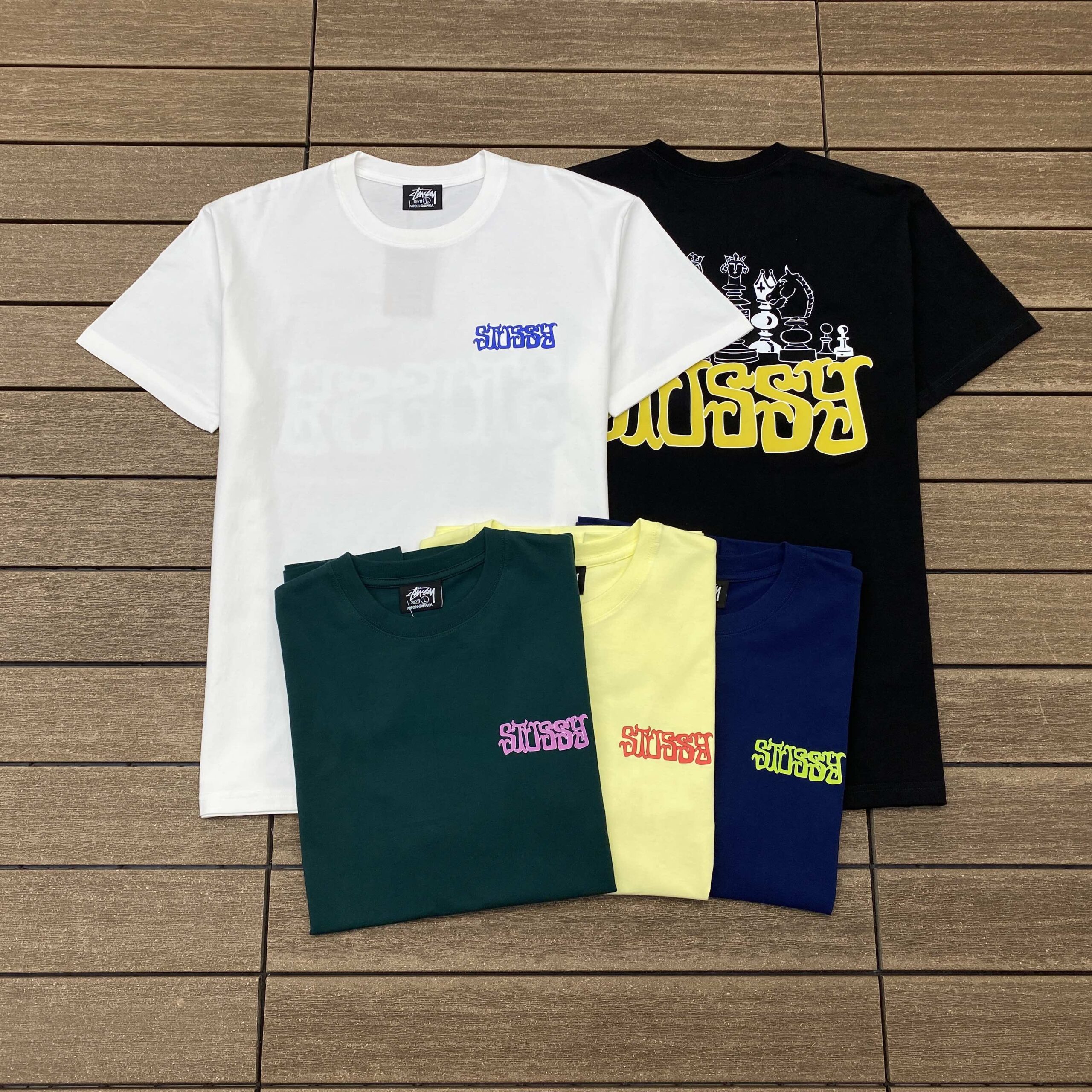 STUSSY T-SHIRT