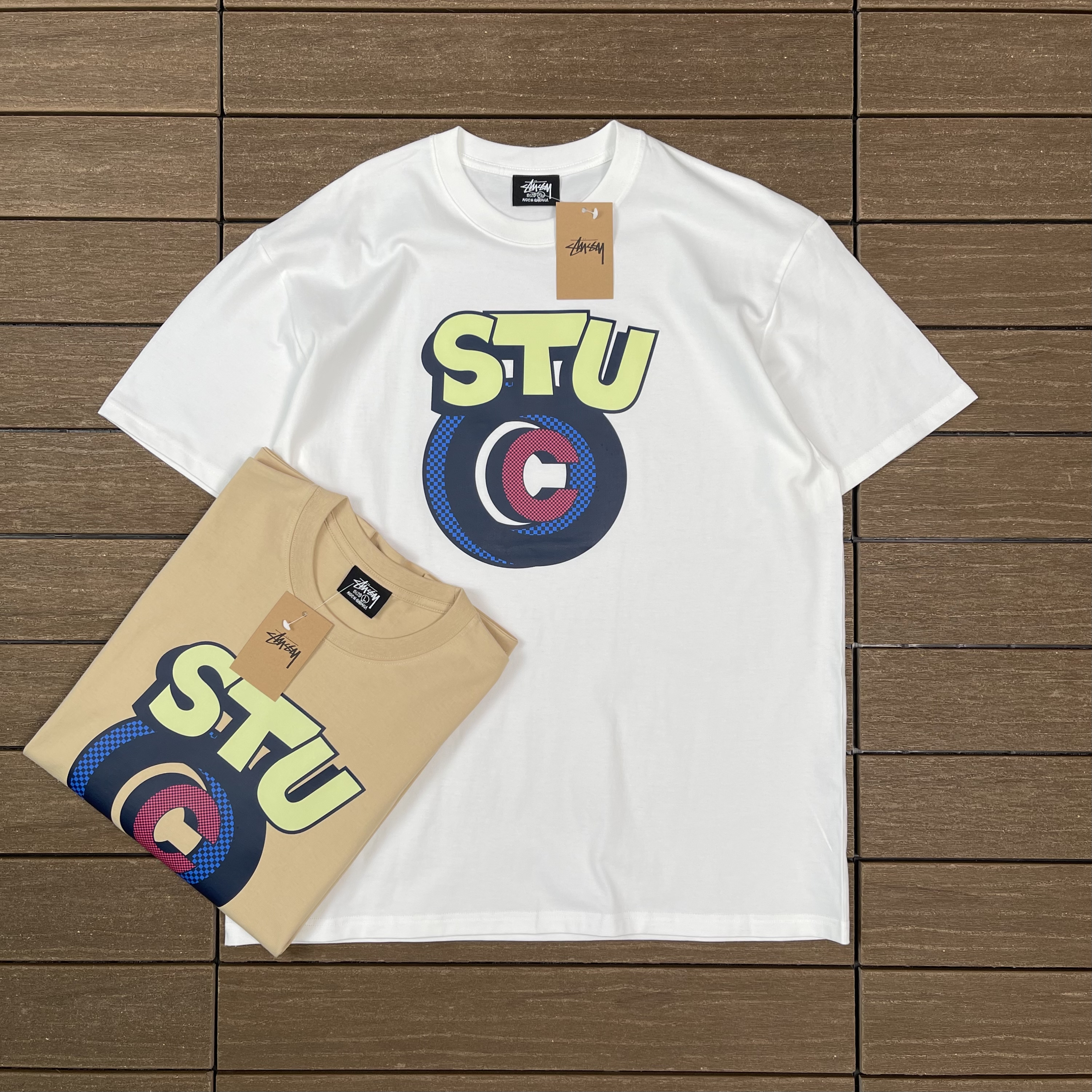 STUSSY T-SHIRT