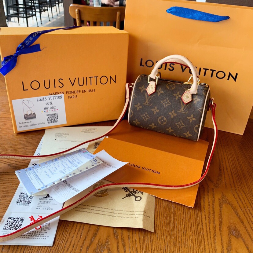 LV BAG