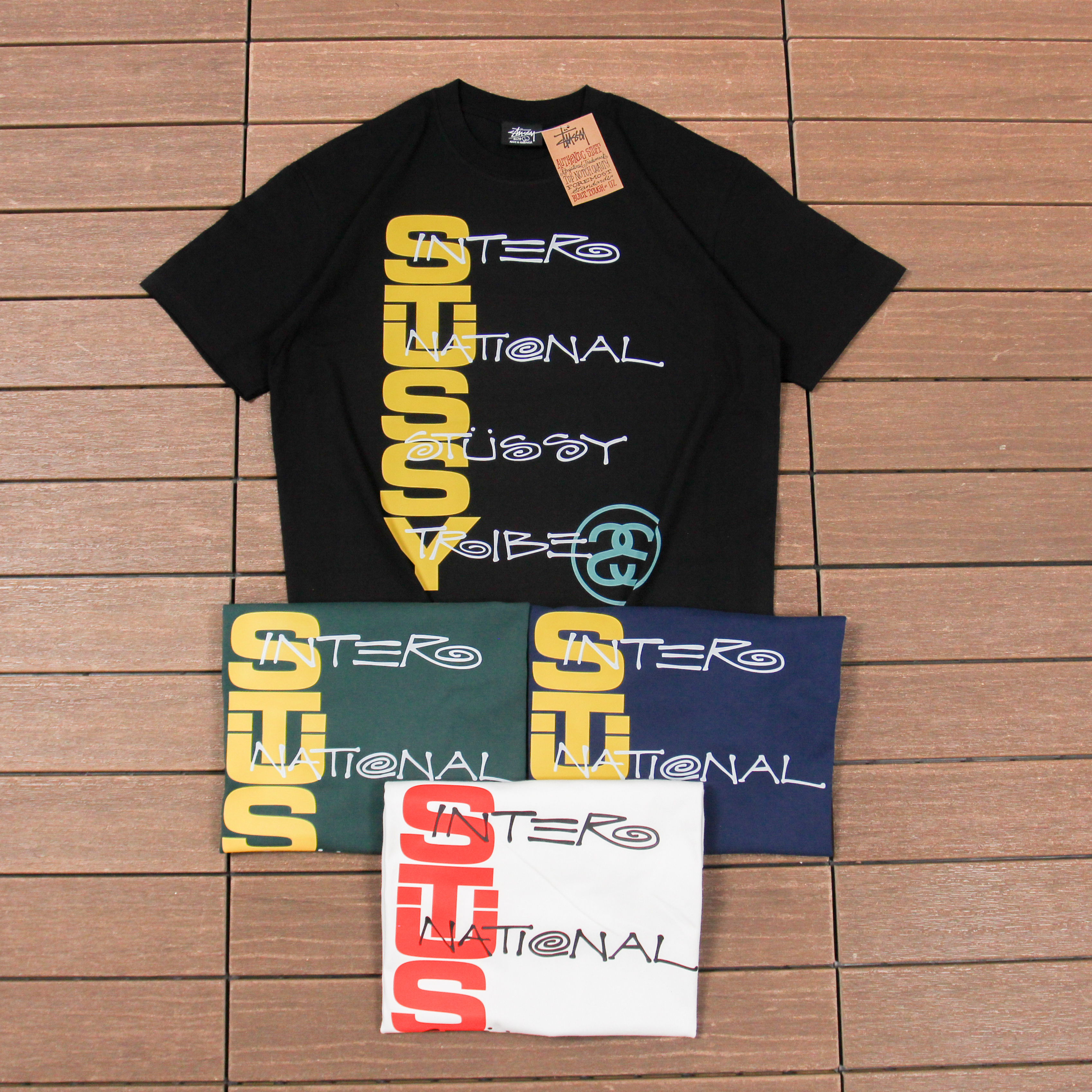 STUSSY T-SHIRT