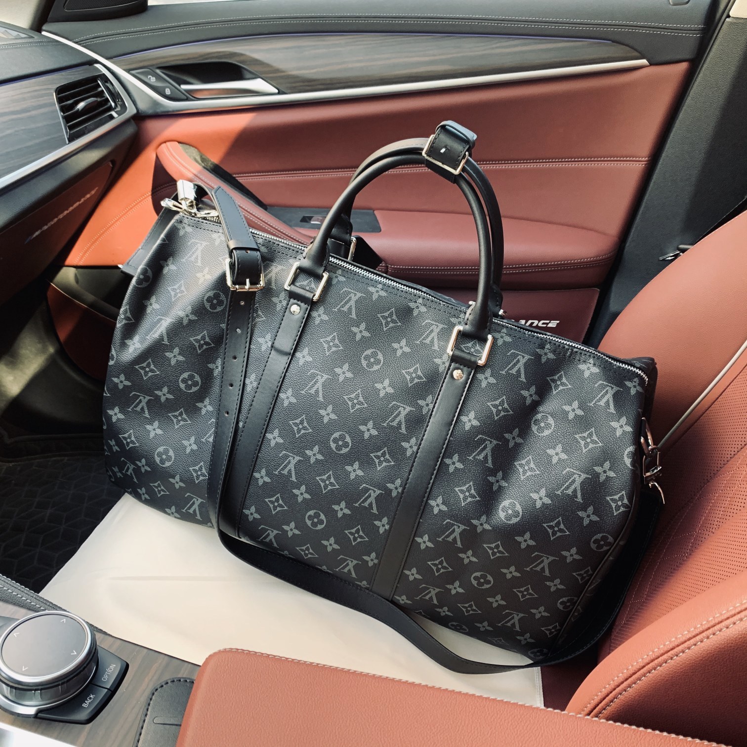 LV