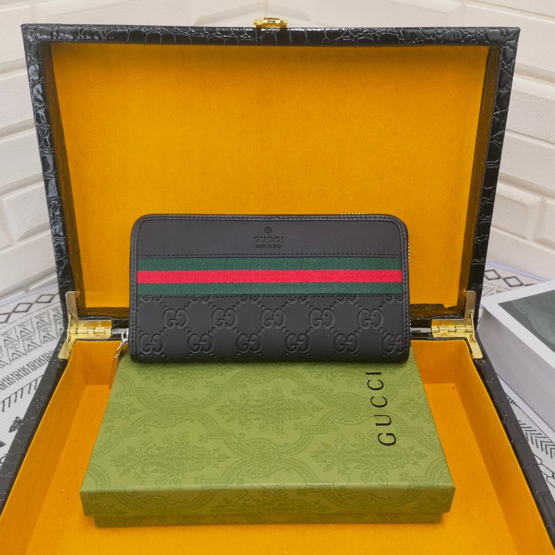 GUCCI WALLET