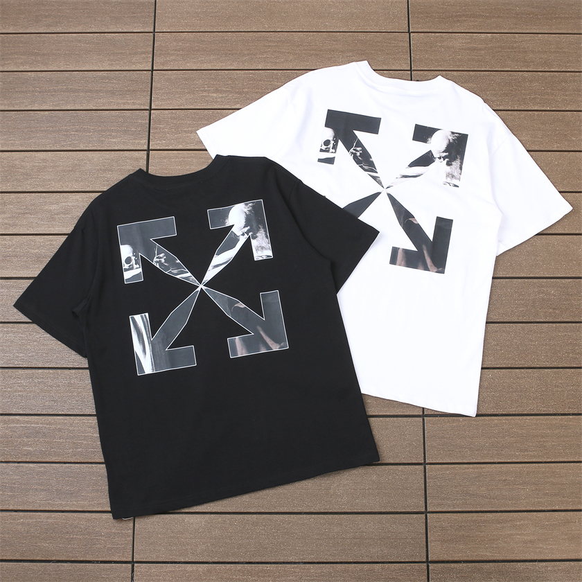 OFF-WHITE T-SHIRT