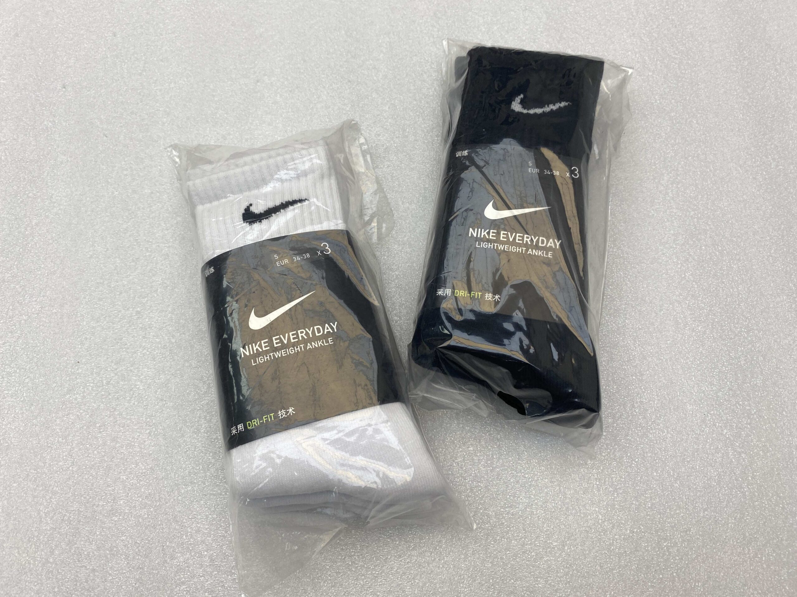 NIKE Socks