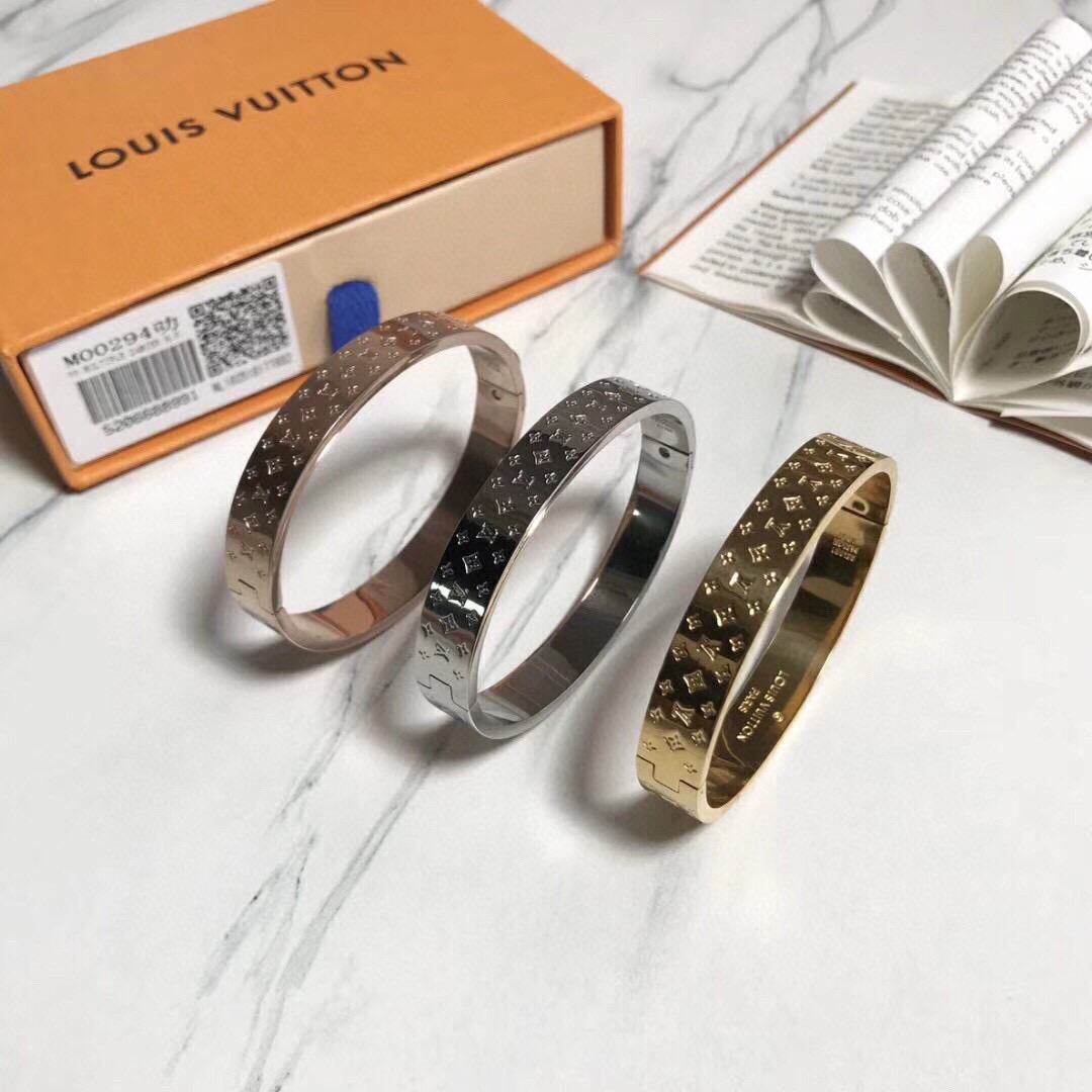 LV JEWELRY