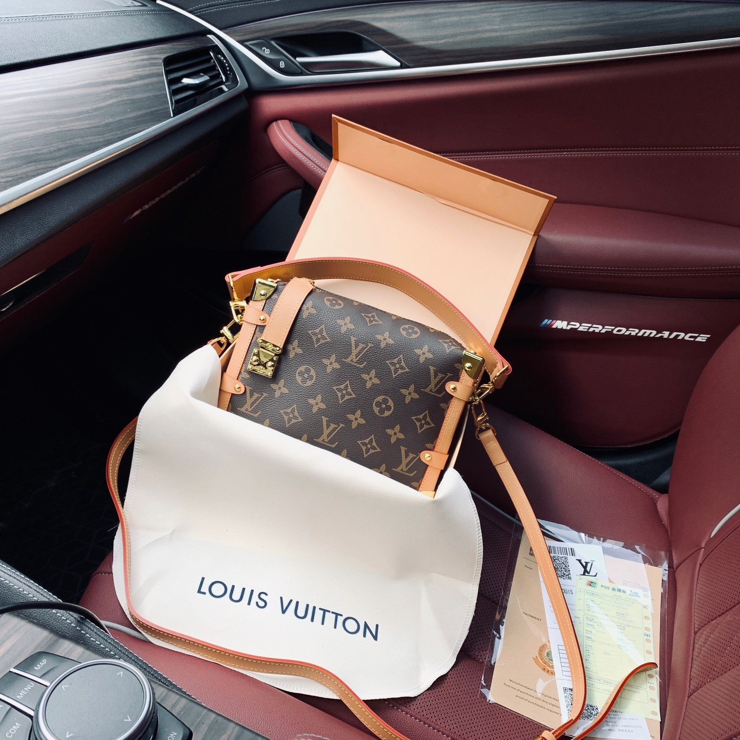 LV BAG