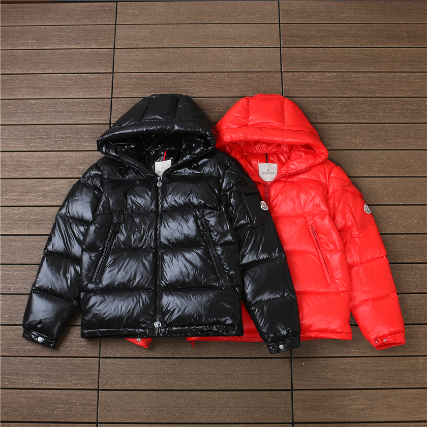 MONCLER DOWN JACKET