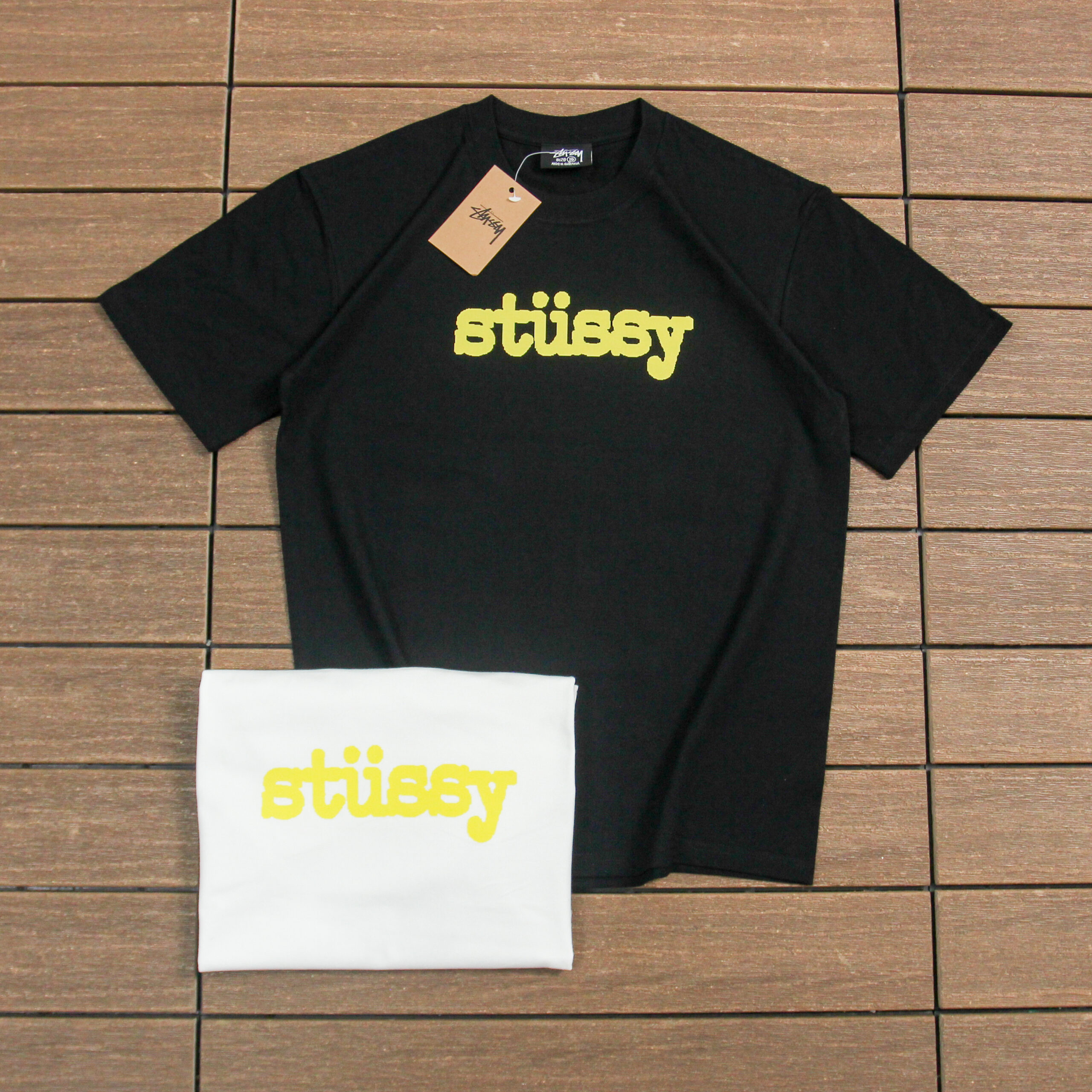 STUSSY T-SHIRT