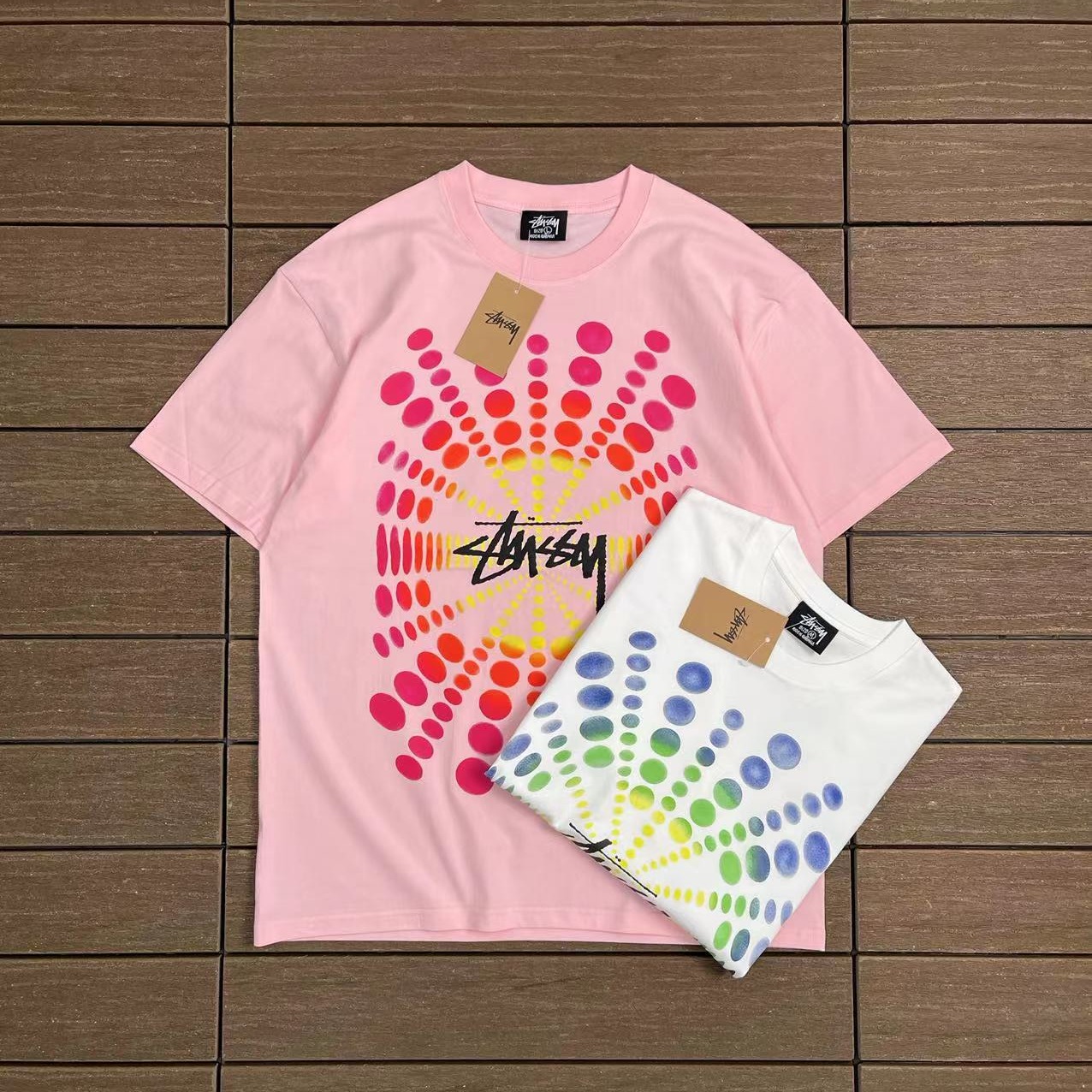 STUSSY T-SHIRT