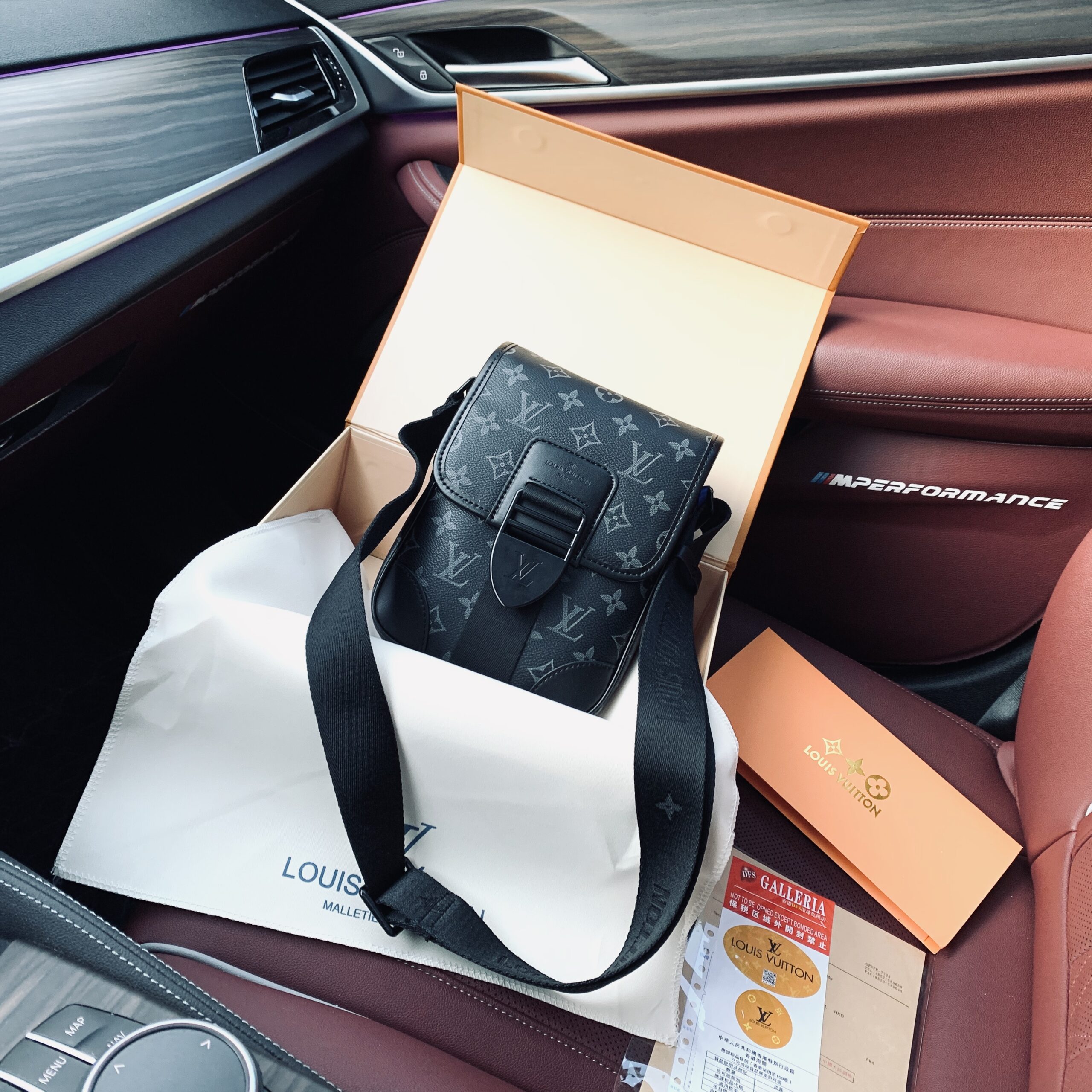 LV BAG