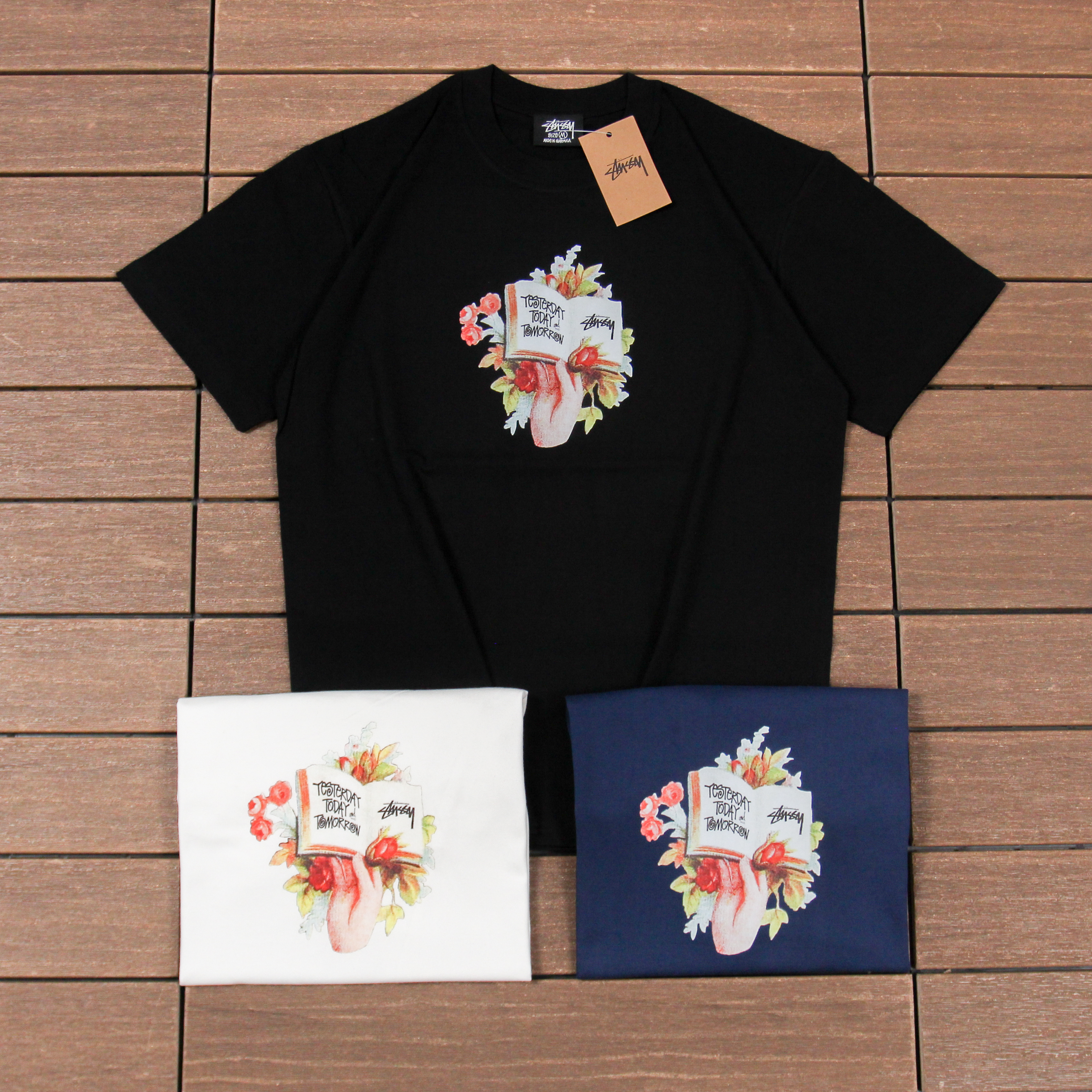 STUSSY T-SHIRT