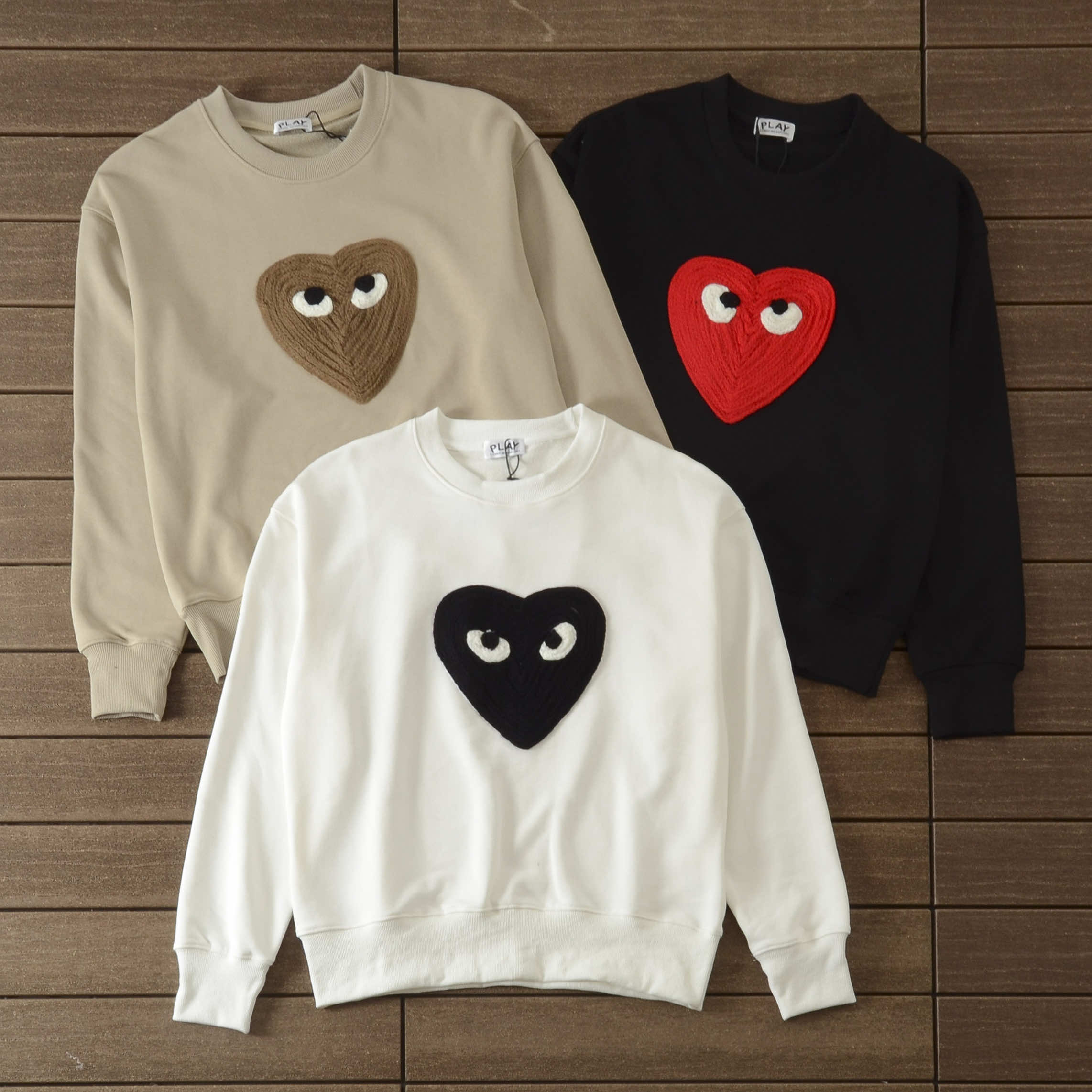 PLAY SWEATER