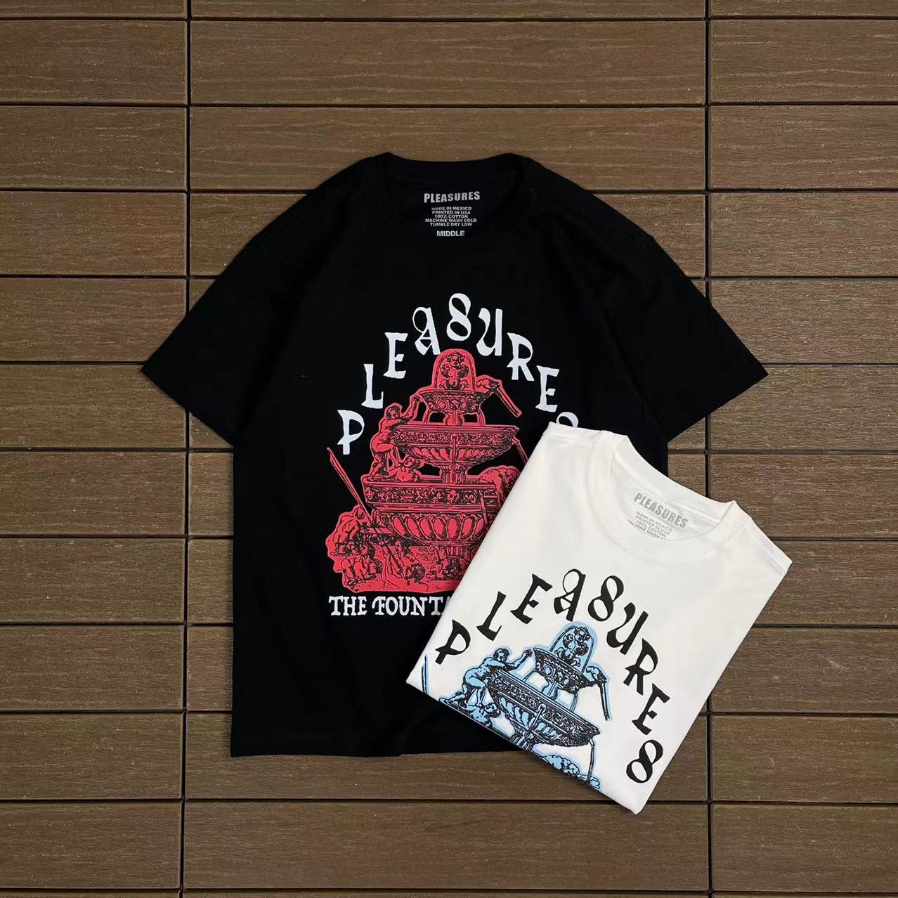 PLEASURES T-SHIRT