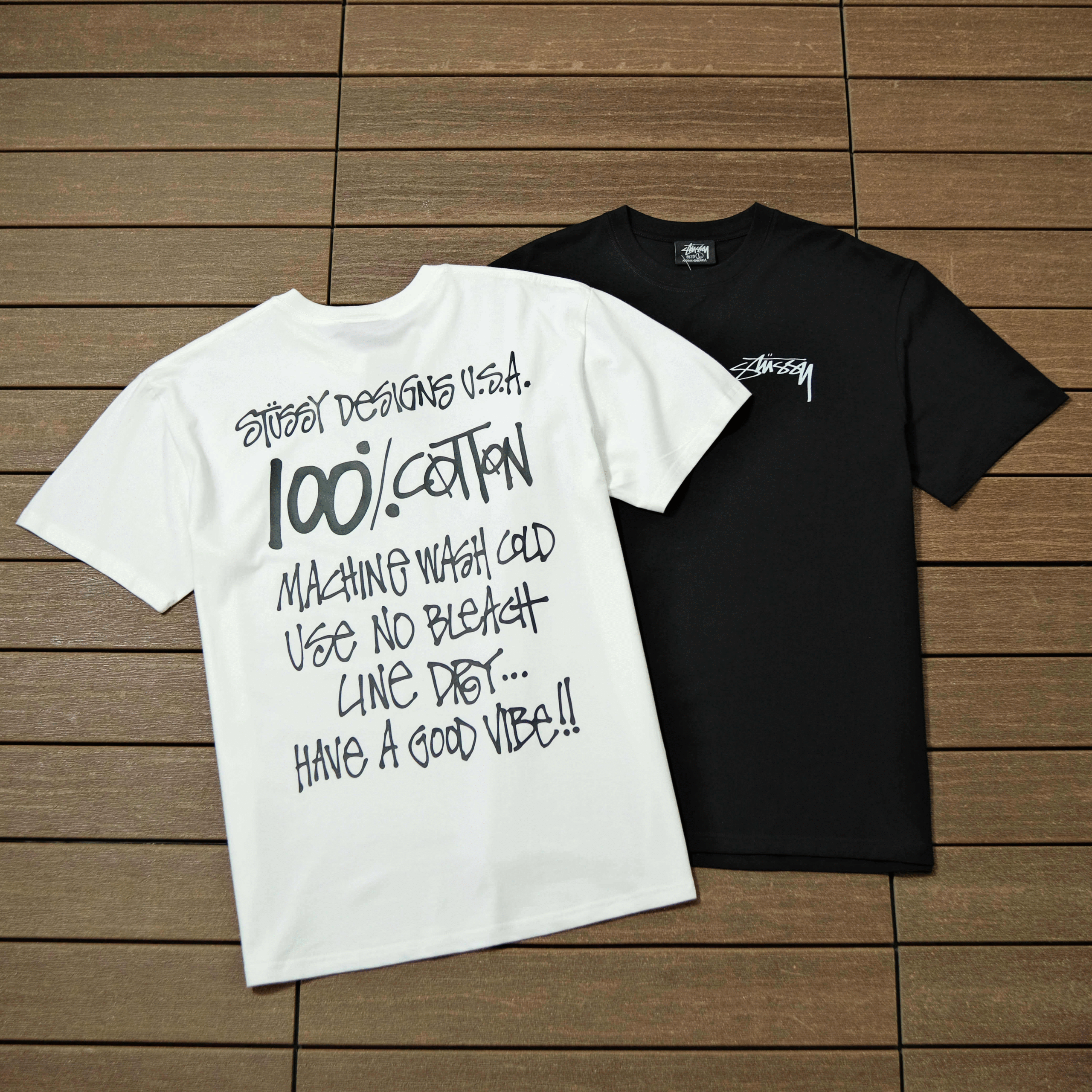 STUSSY T-SHIRT