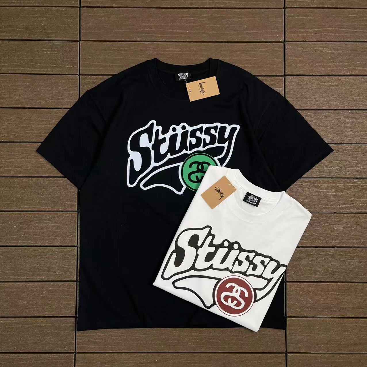 STUSSY T-SHIRT